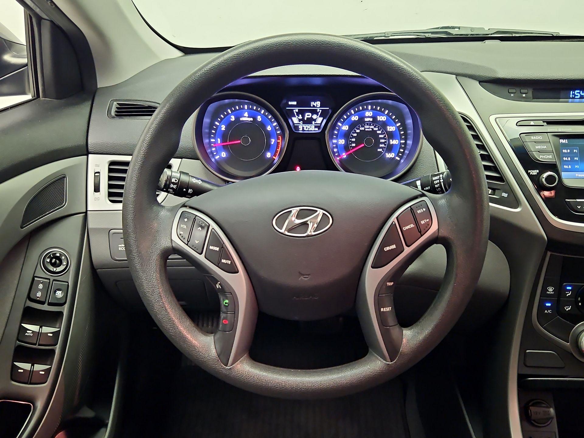Thumbnail: 2016 Hyundai Elantra - 10