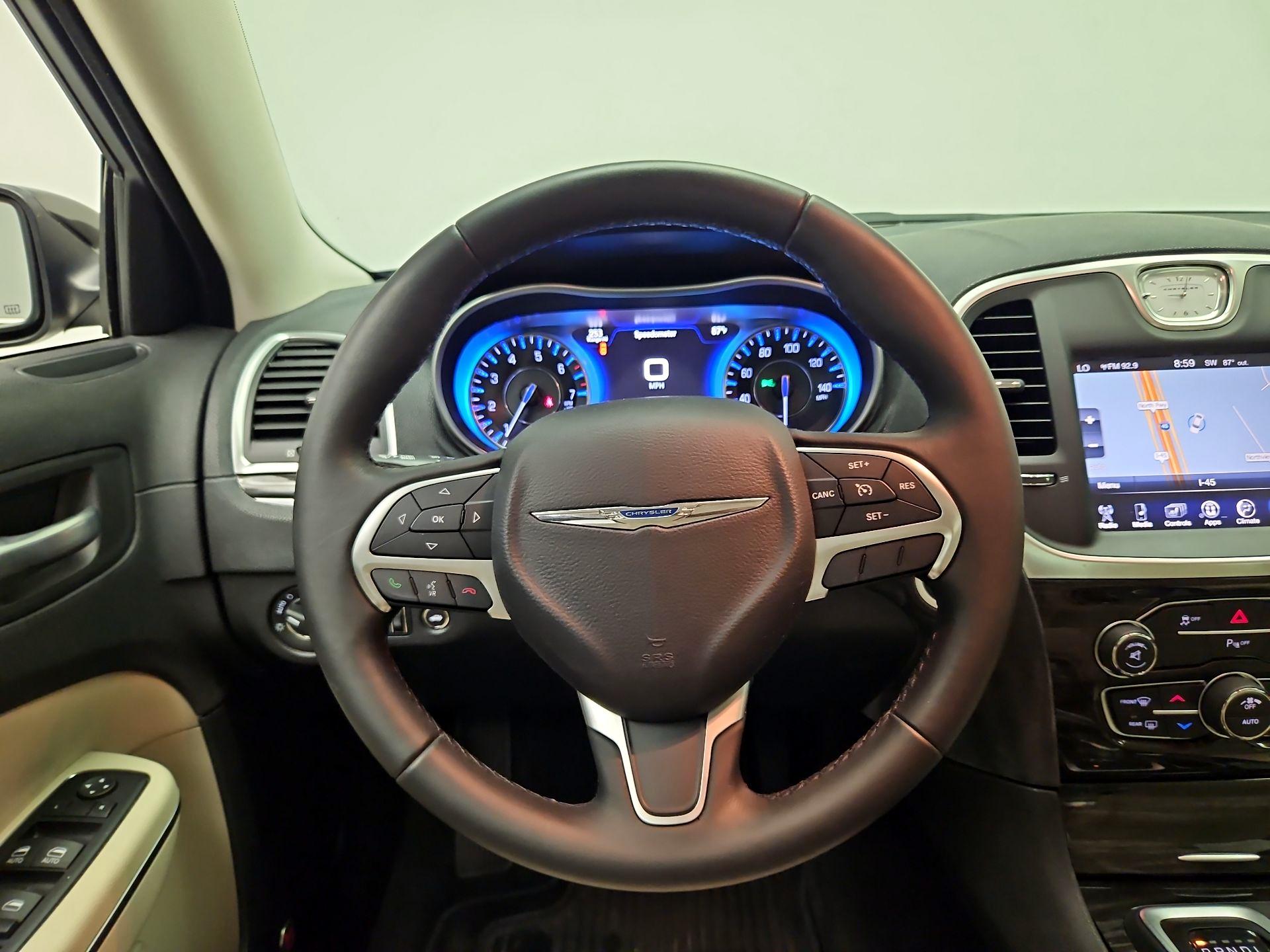 Thumbnail: 2015 Chrysler 300 - 10