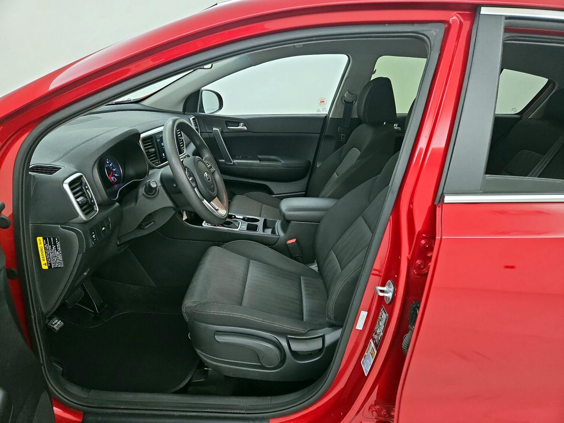 Thumbnail: 2020 Kia Sportage - 11