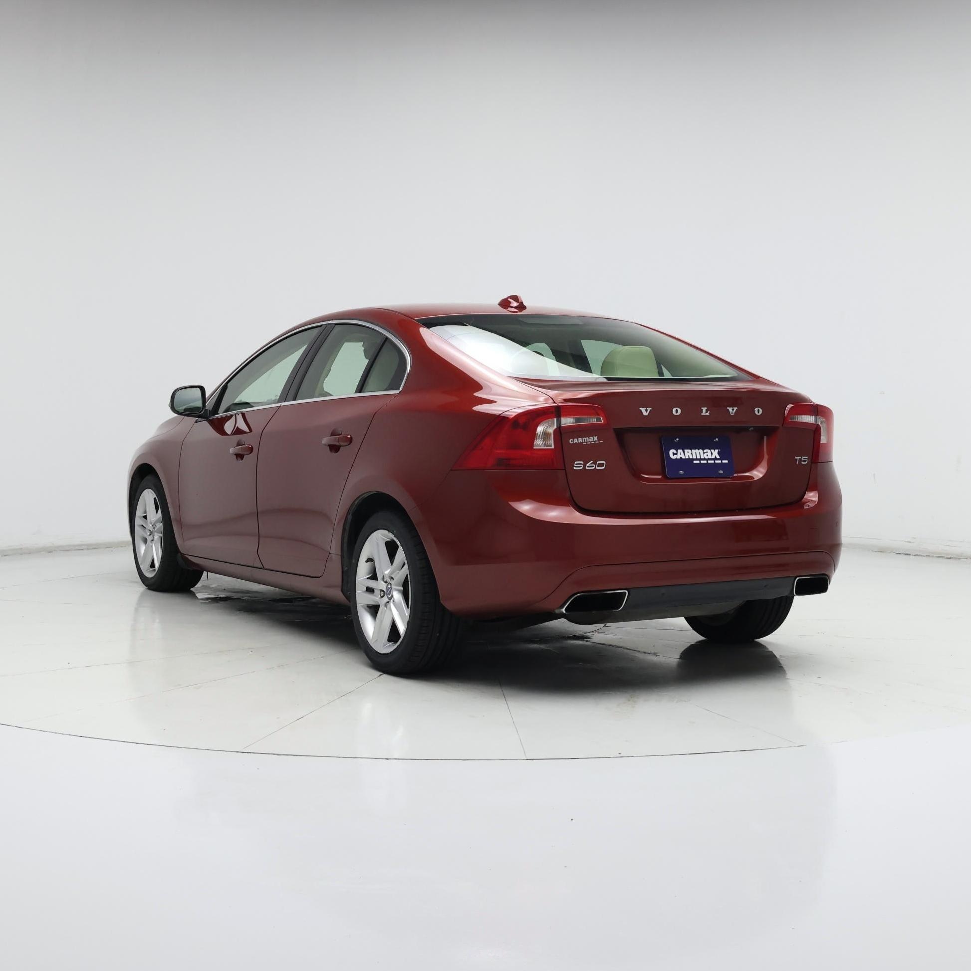 Thumbnail: 2015 Volvo S60 - 2