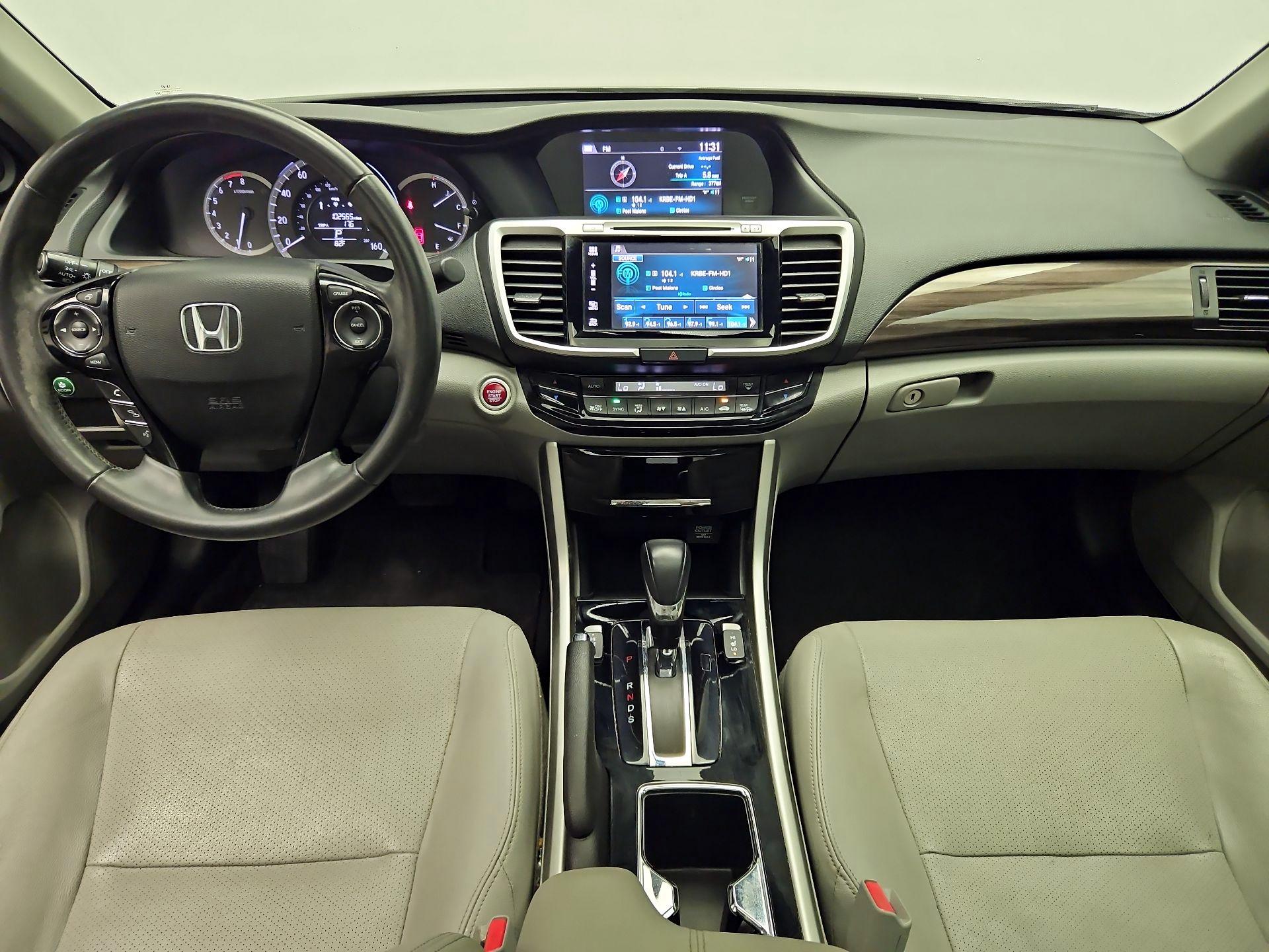 Thumbnail: 2016 Honda Accord - 9