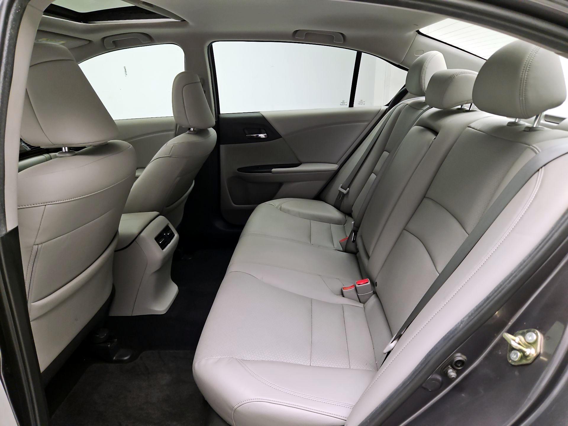 Thumbnail: 2016 Honda Accord - 20