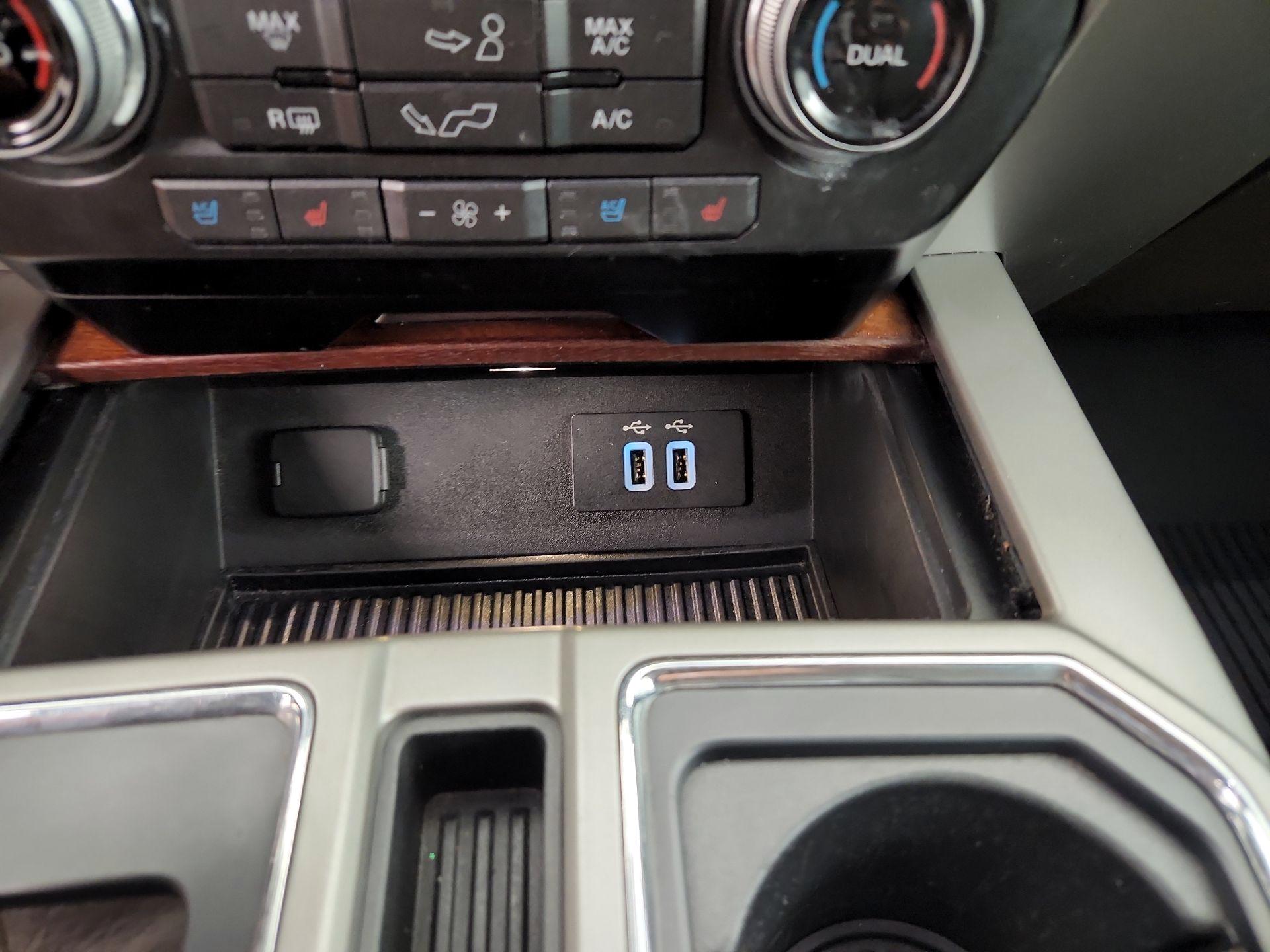 Thumbnail: 2016 Ford F-150 - 19