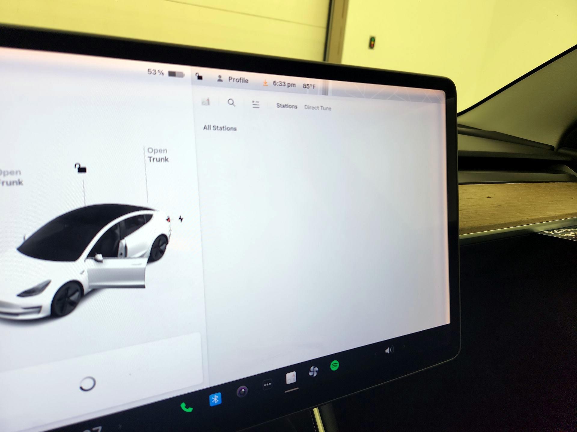 Thumbnail: 2020 Tesla Model 3 - 15