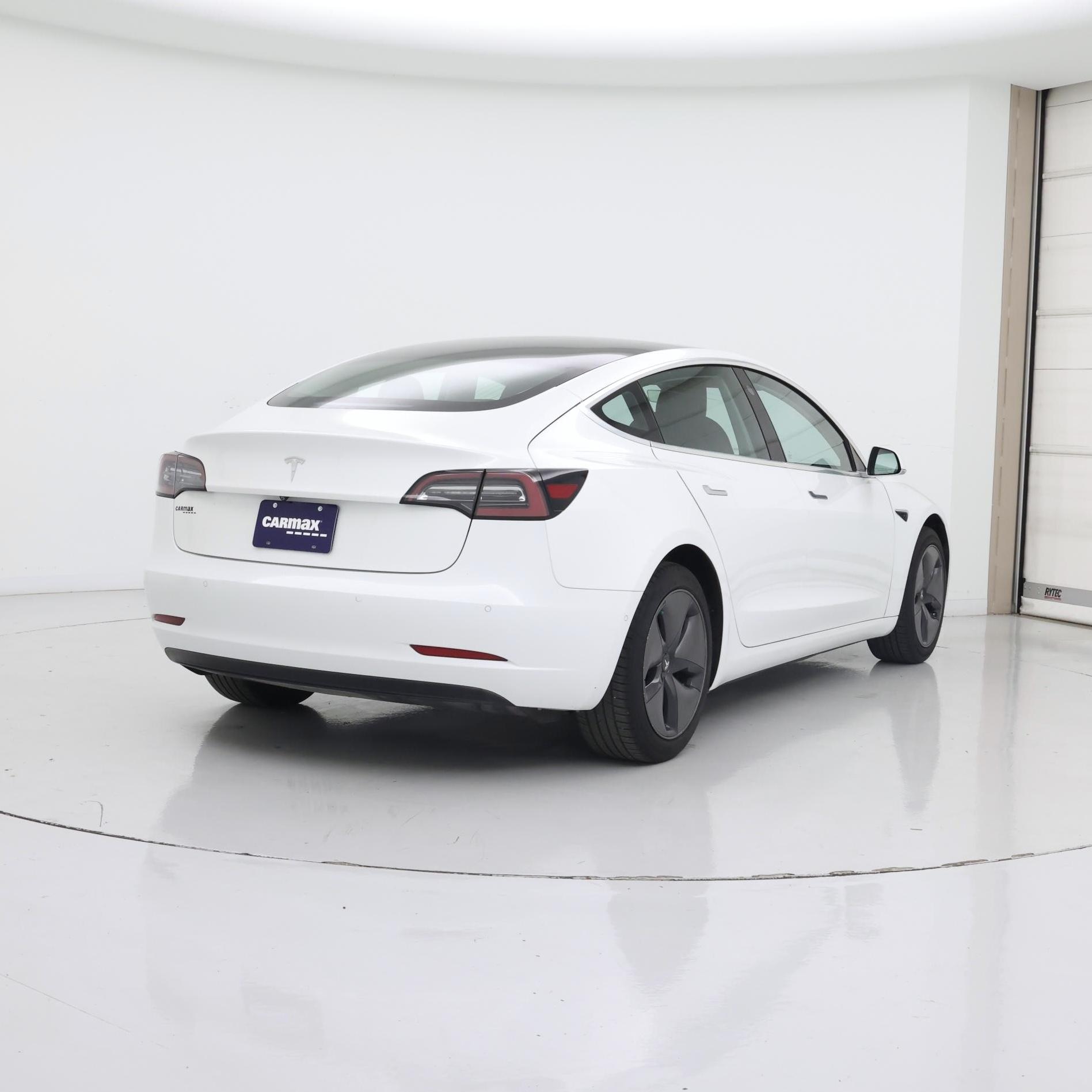Thumbnail: 2020 Tesla Model 3 - 8