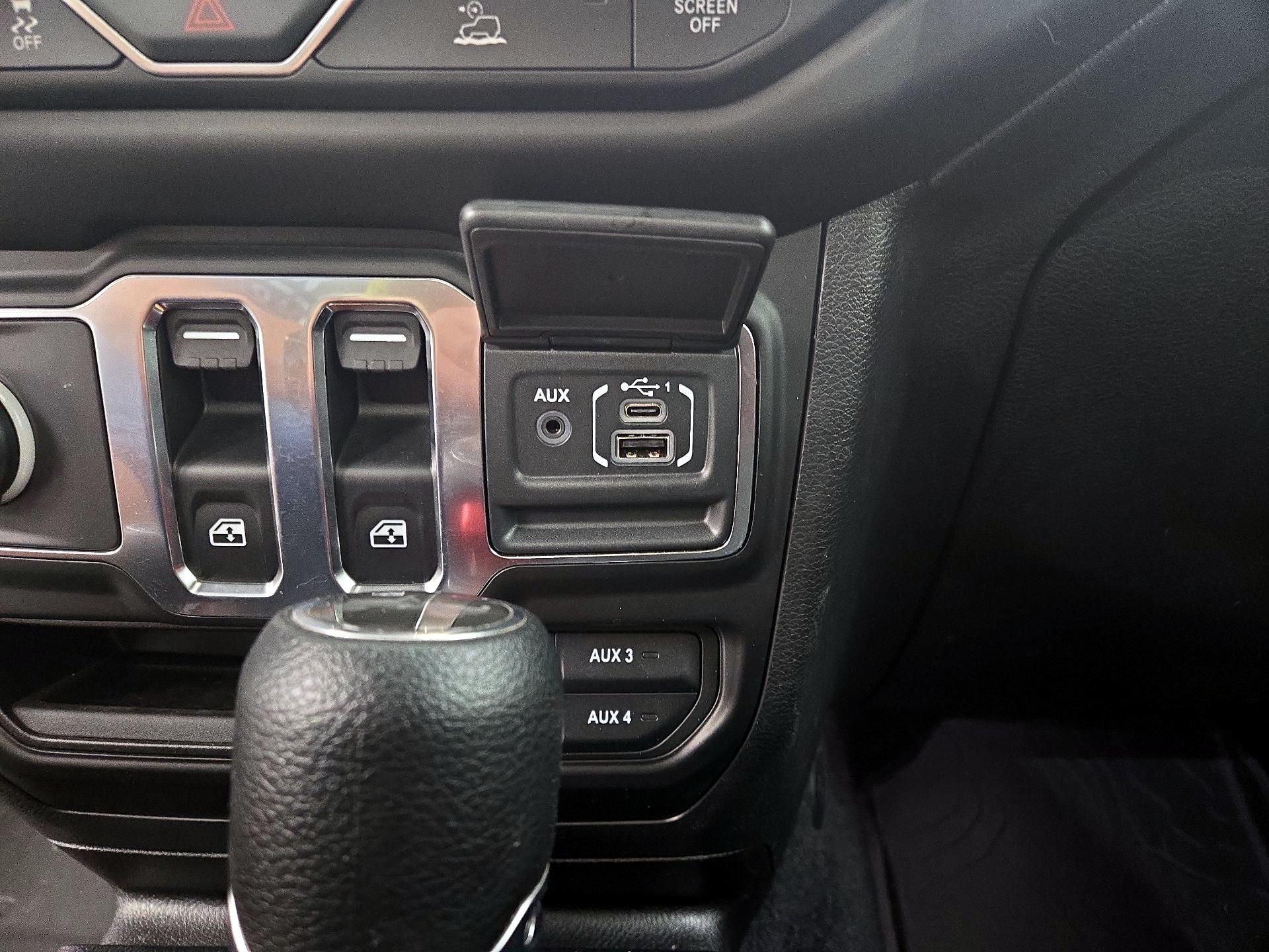 Thumbnail: 2023 Jeep Wrangler - 19