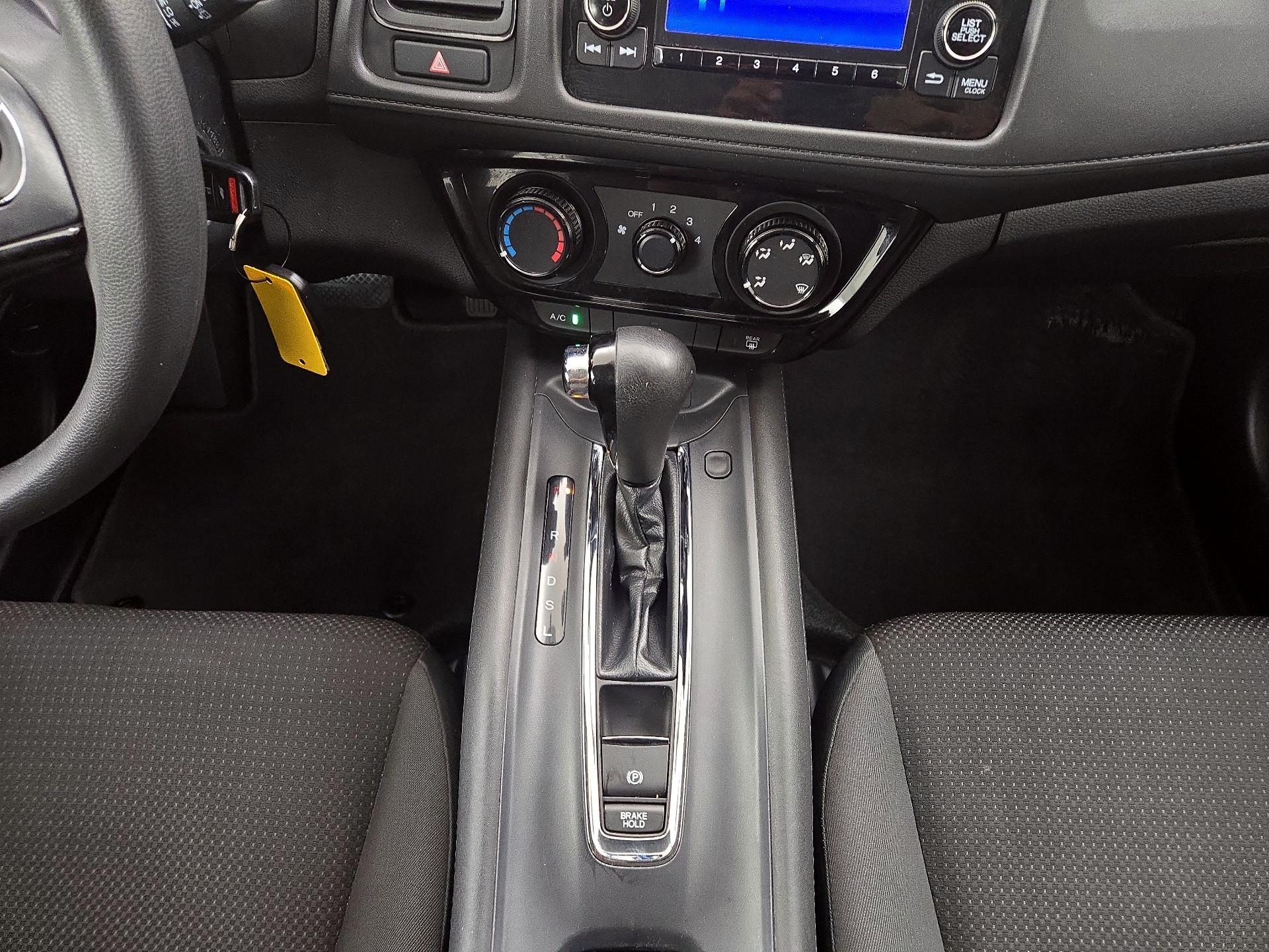 Thumbnail: 2020 Honda HR-V - 17