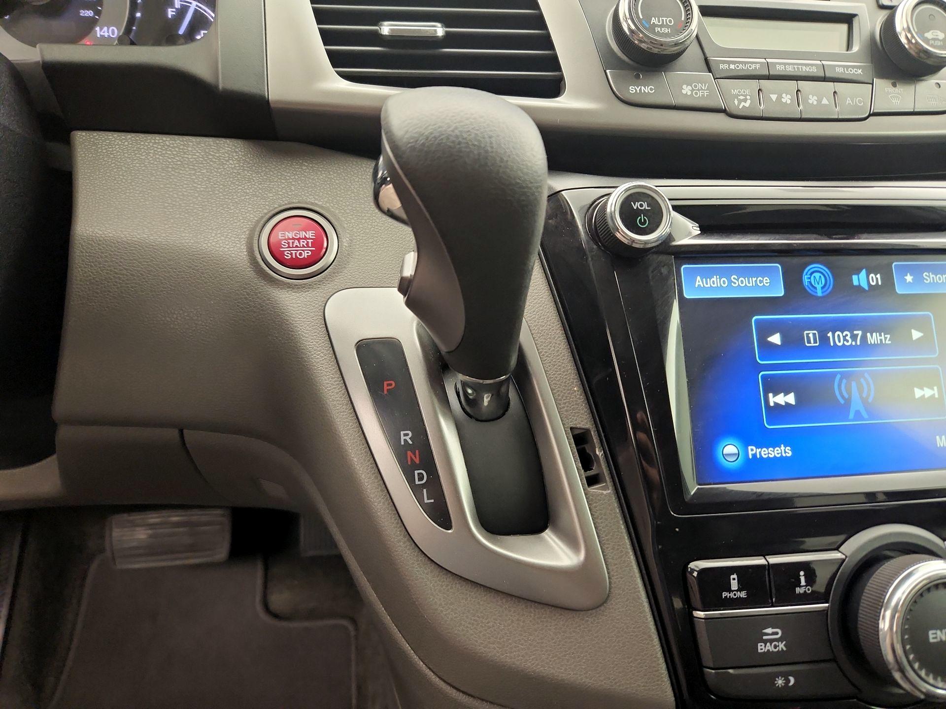 Thumbnail: 2016 Honda Odyssey - 17