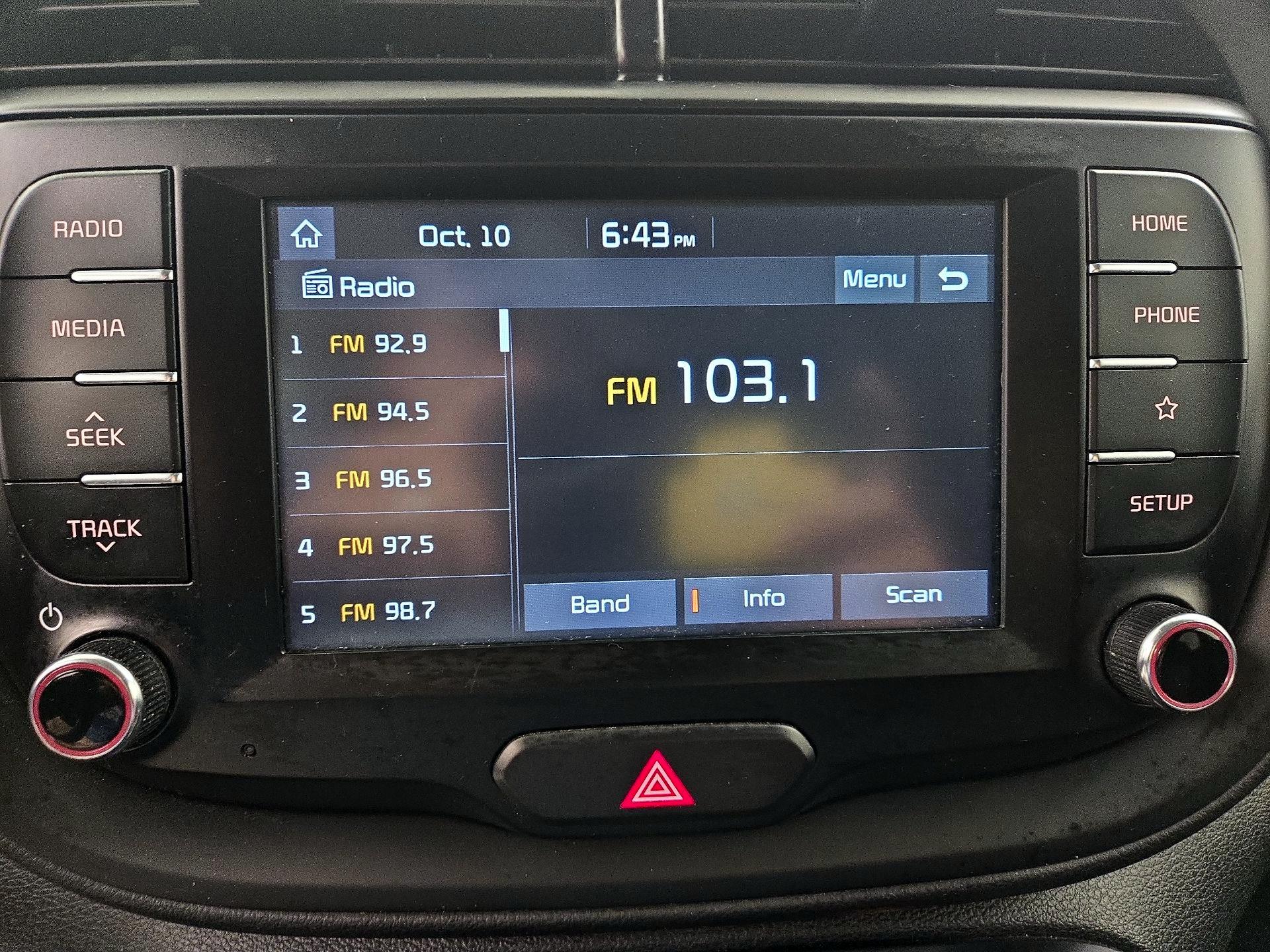 Thumbnail: 2020 Kia Soul - 13