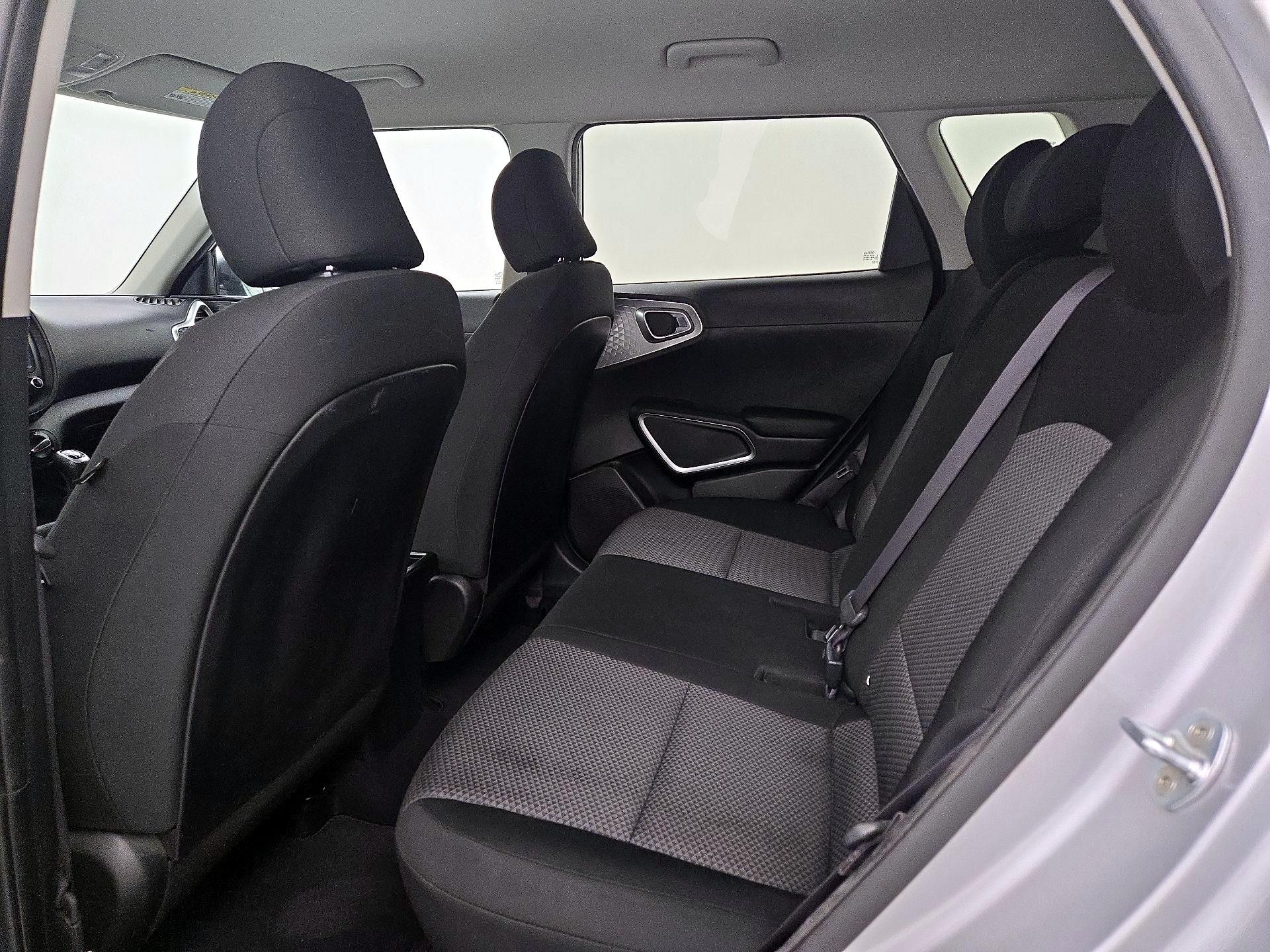 Thumbnail: 2020 Kia Soul - 17