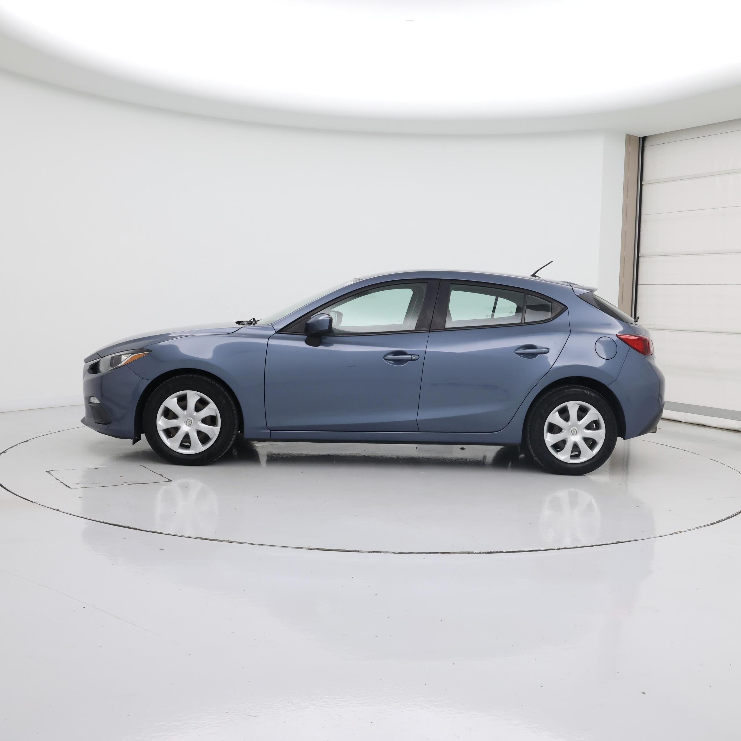 Thumbnail: 2016 Mazda Mazda3 - 3