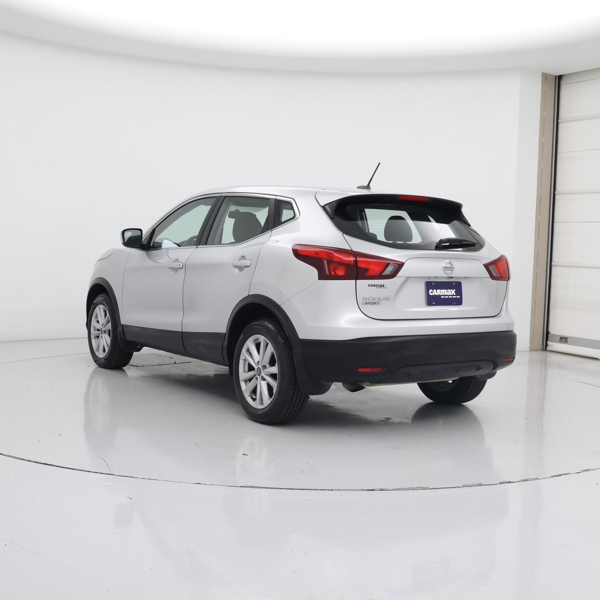 Thumbnail: 2019 Nissan Rogue Sport - 2
