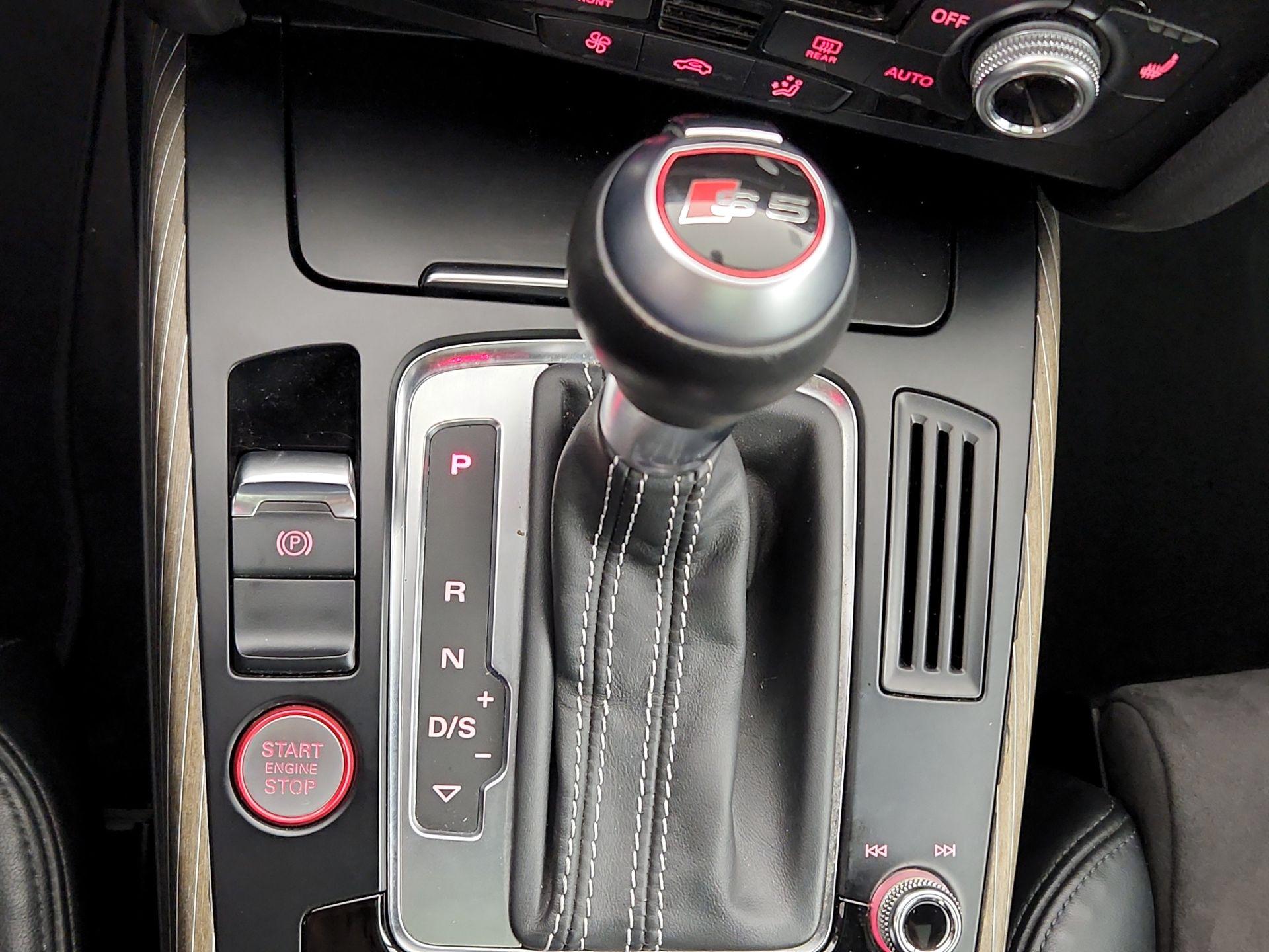 Thumbnail: 2015 Audi S5 - 18