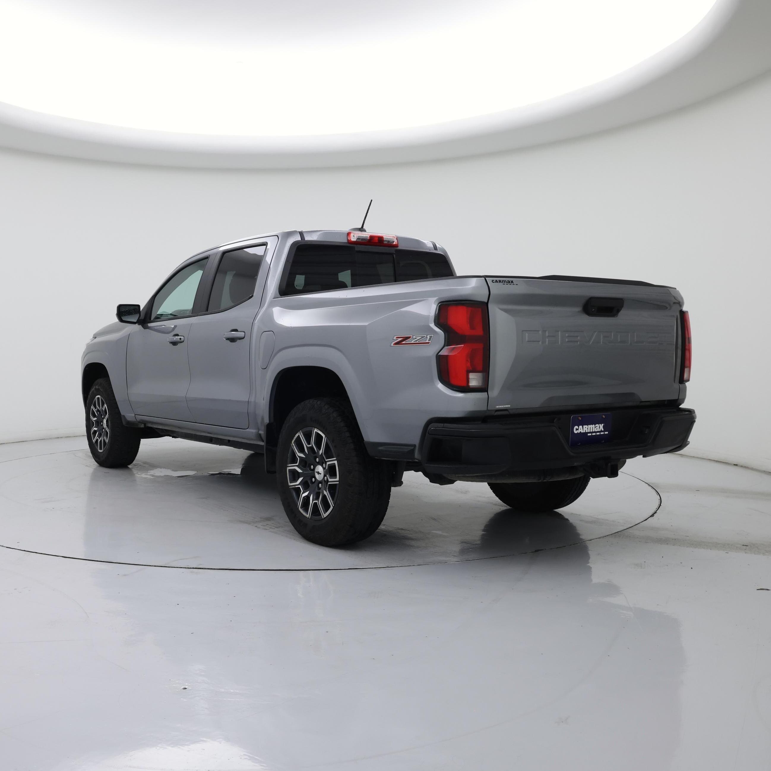 Thumbnail: 2023 Chevrolet Colorado - 2