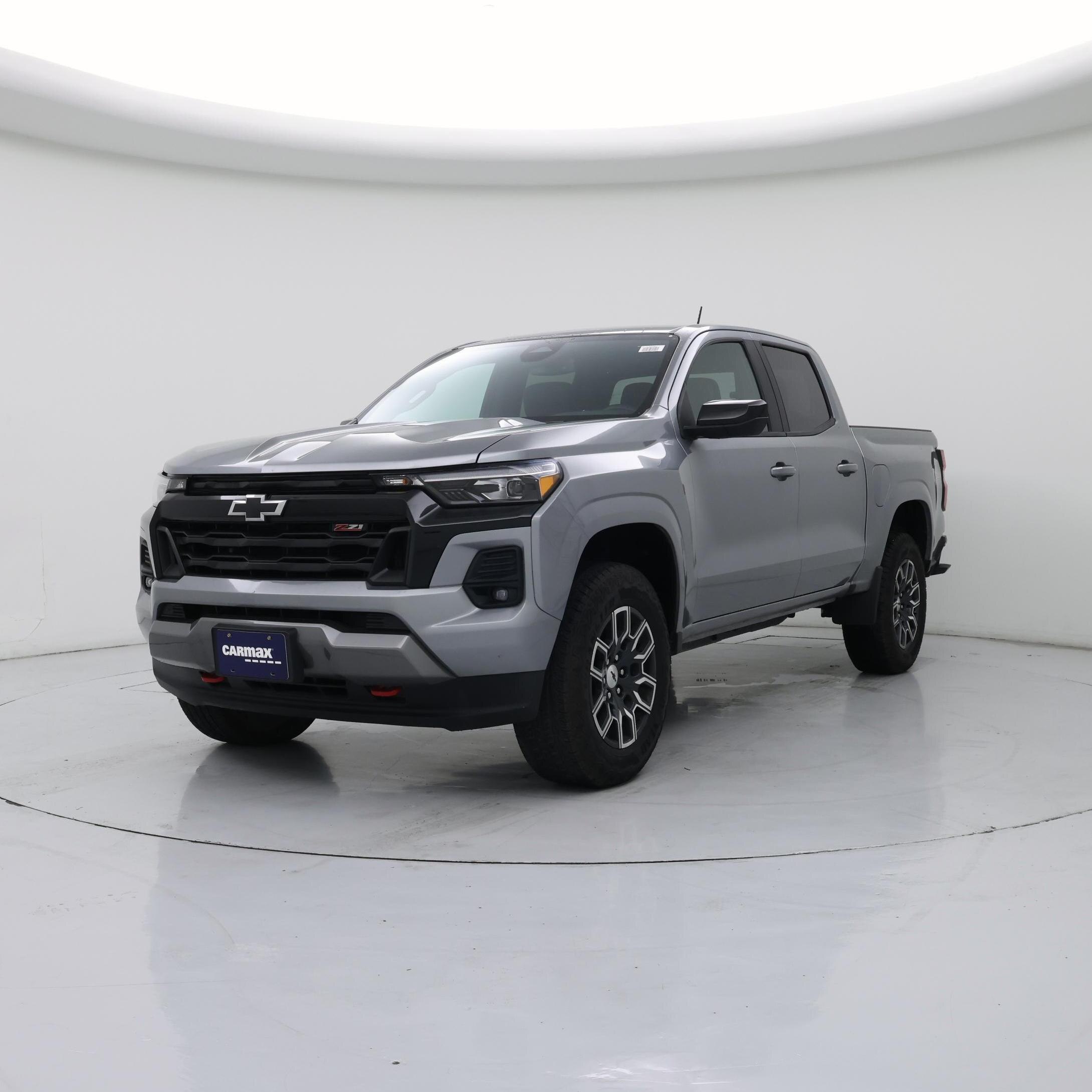Thumbnail: 2023 Chevrolet Colorado - 4