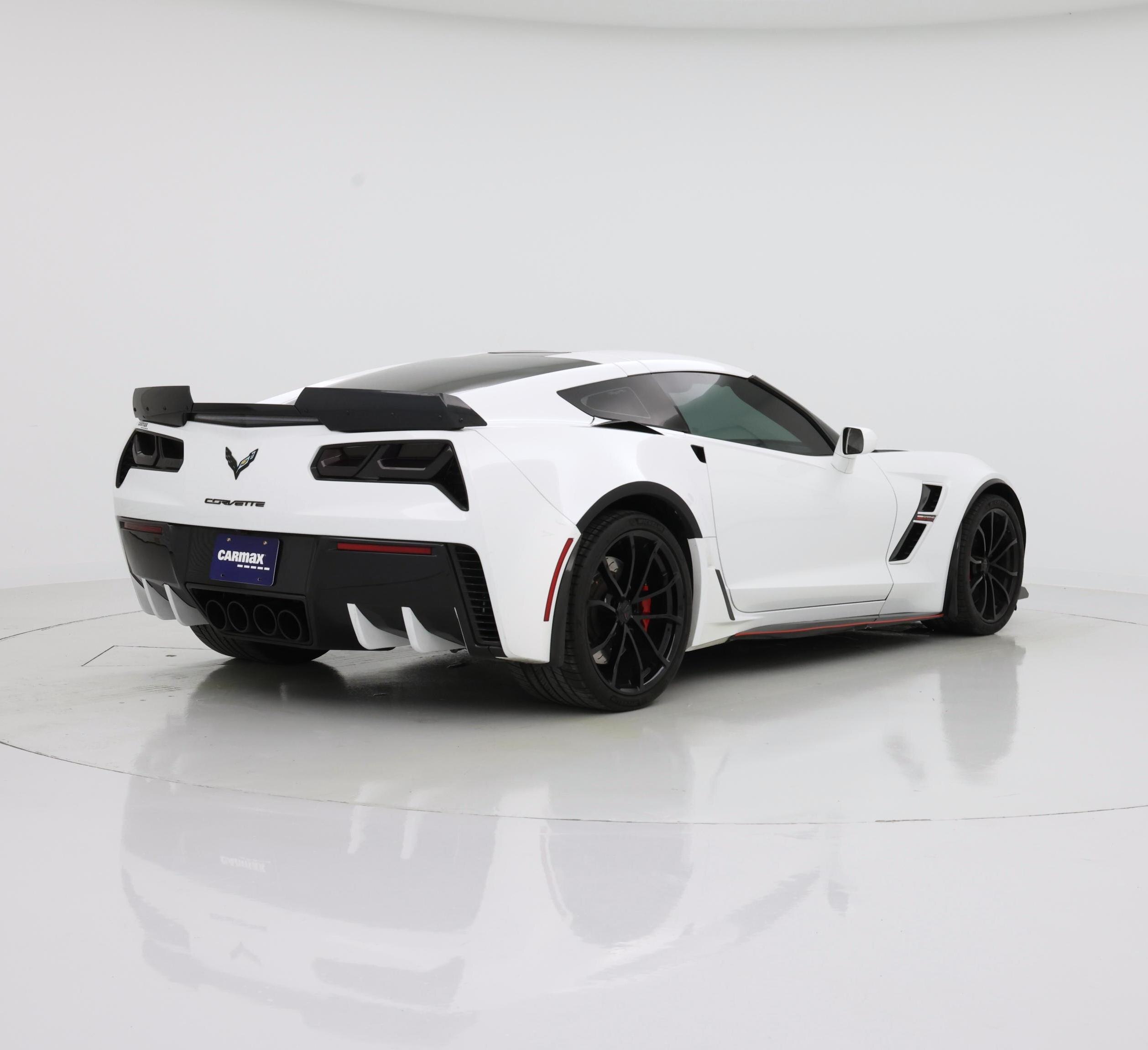 Thumbnail: 2017 Chevrolet Corvette - 8