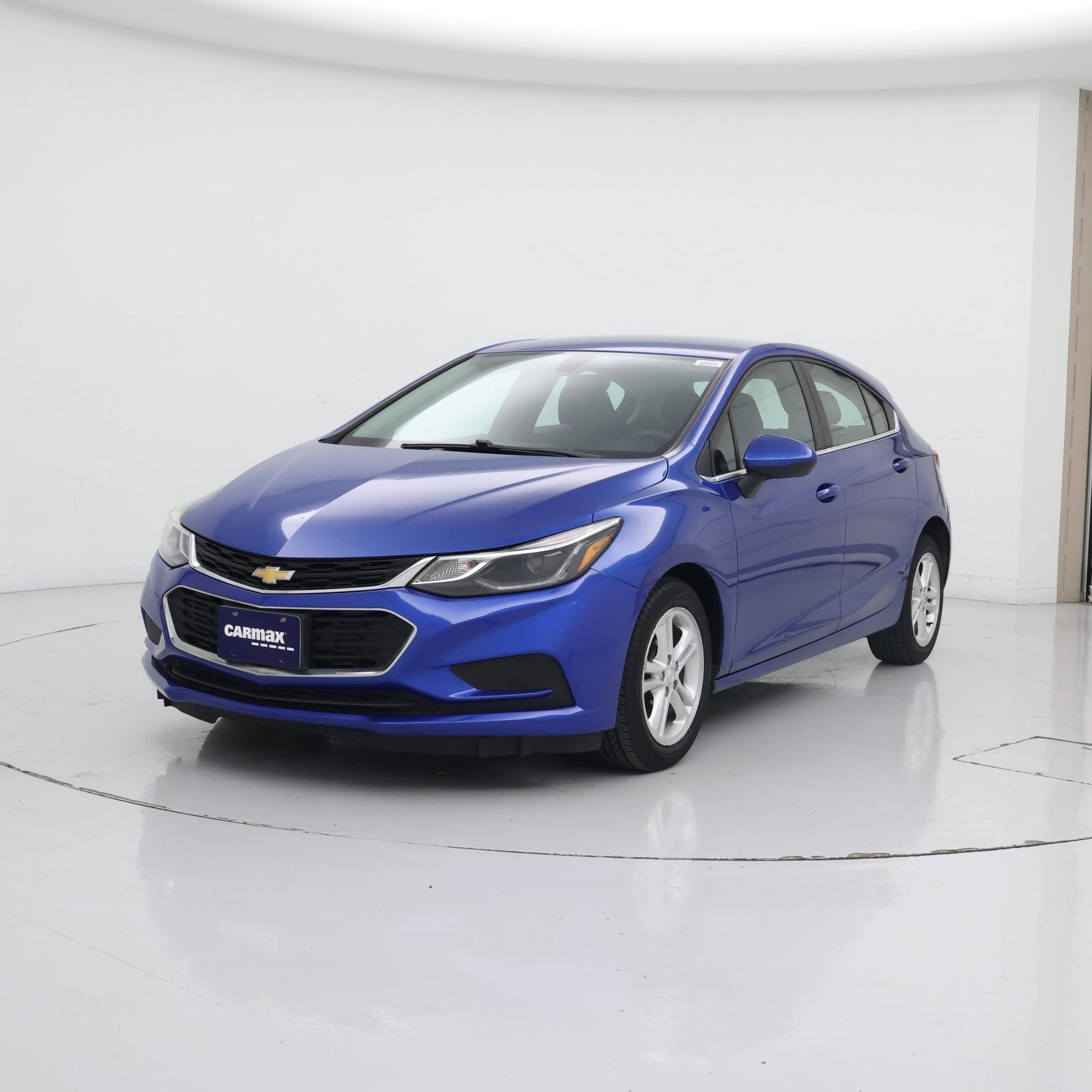 Thumbnail: 2018 Chevrolet Cruze - 4