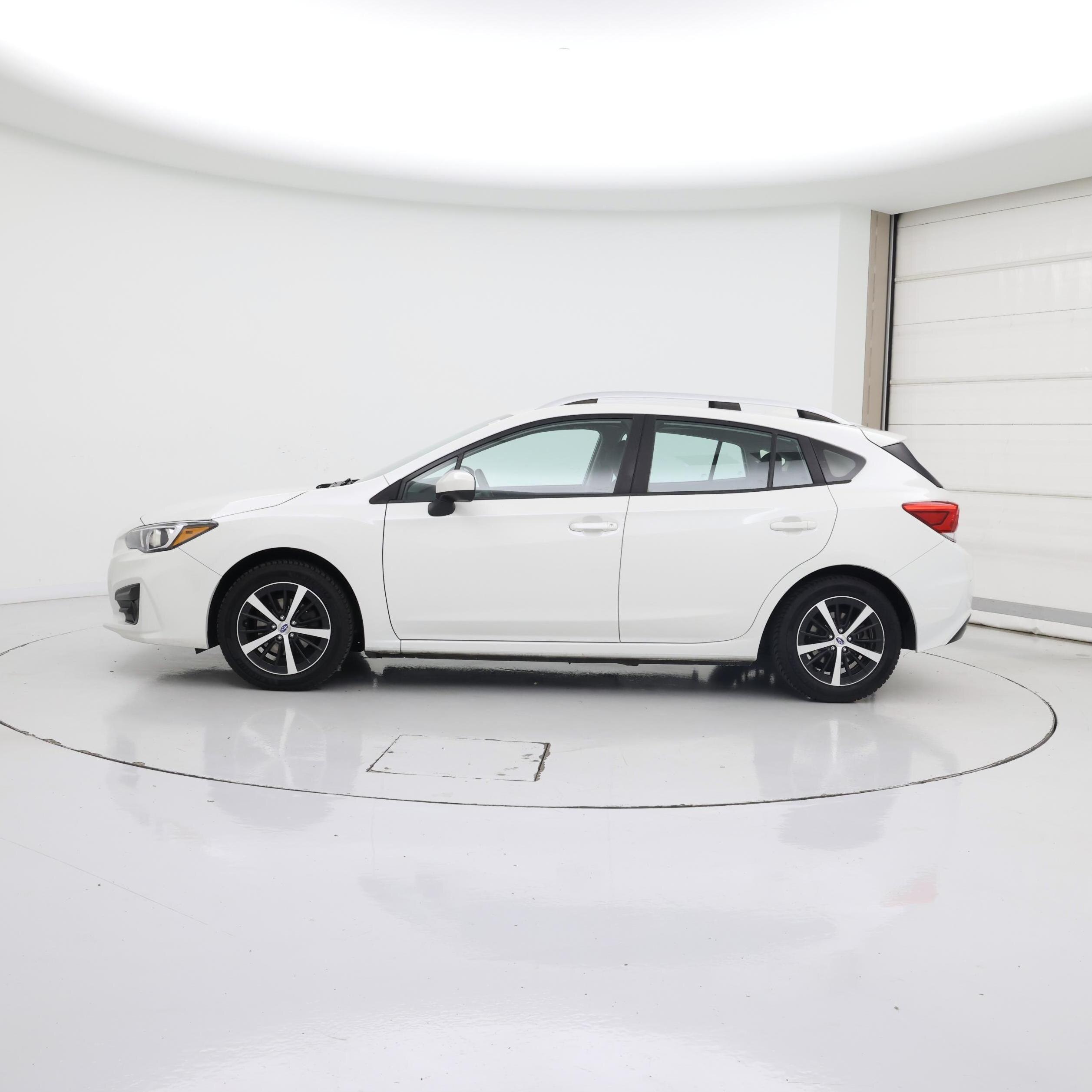 Thumbnail: 2019 Subaru Impreza - 3