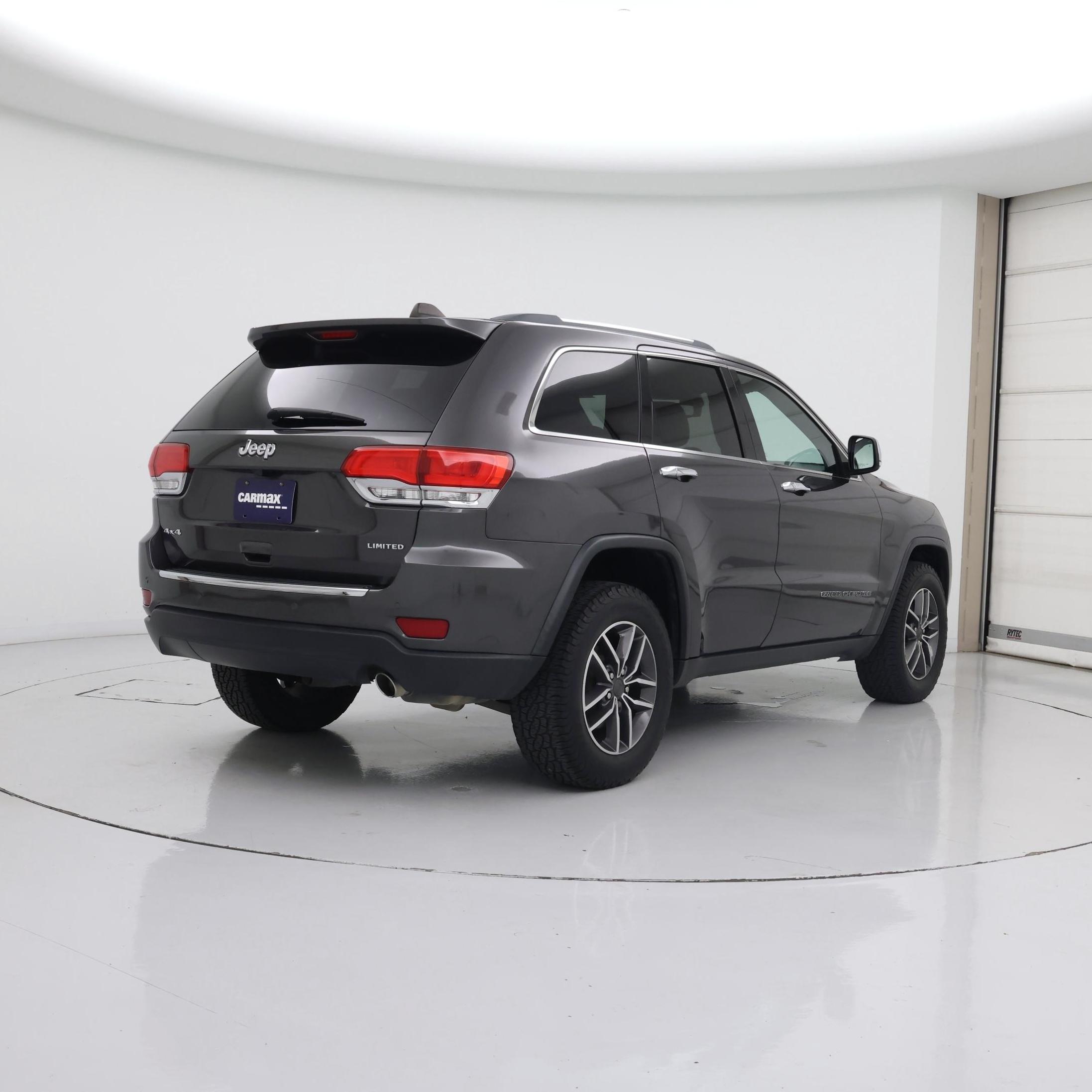 Thumbnail: 2019 Jeep Grand Cherokee - 8