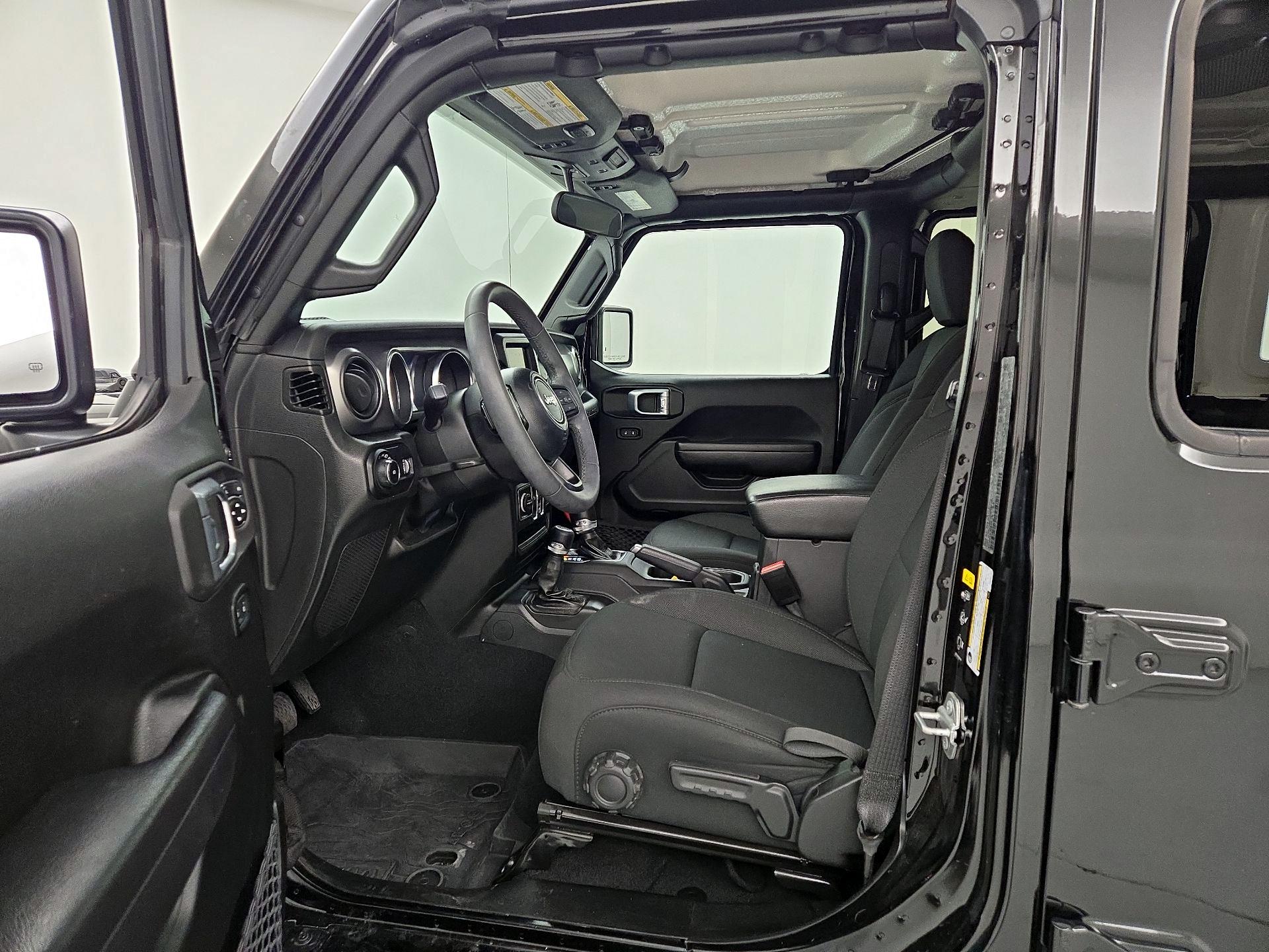 Thumbnail: 2023 Jeep Wrangler - 11