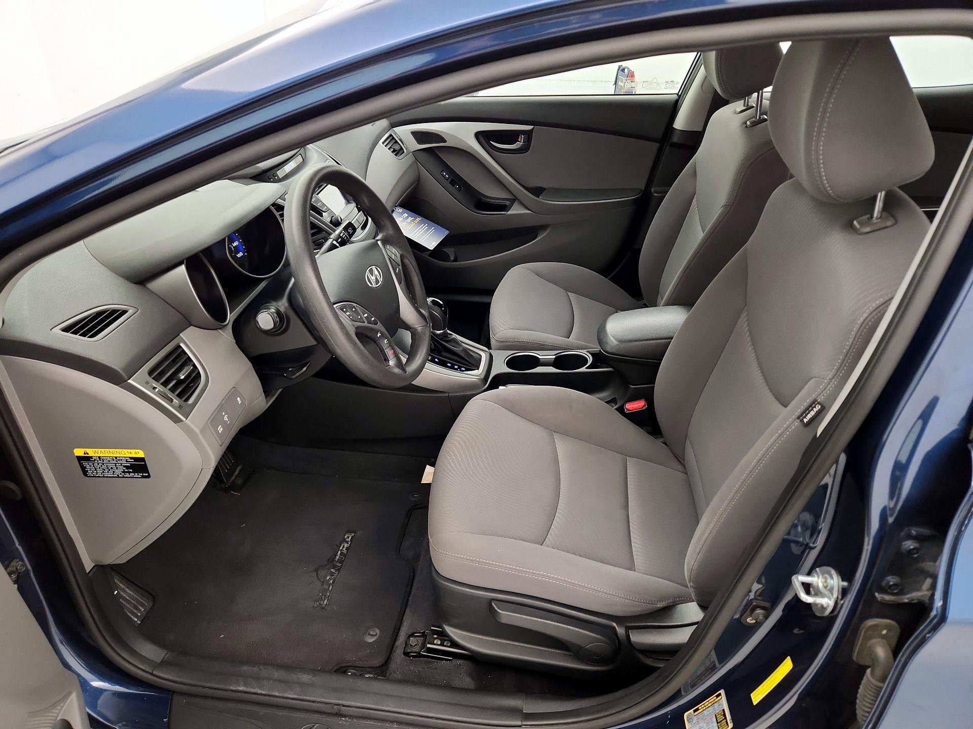 Thumbnail: 2015 Hyundai Elantra - 11