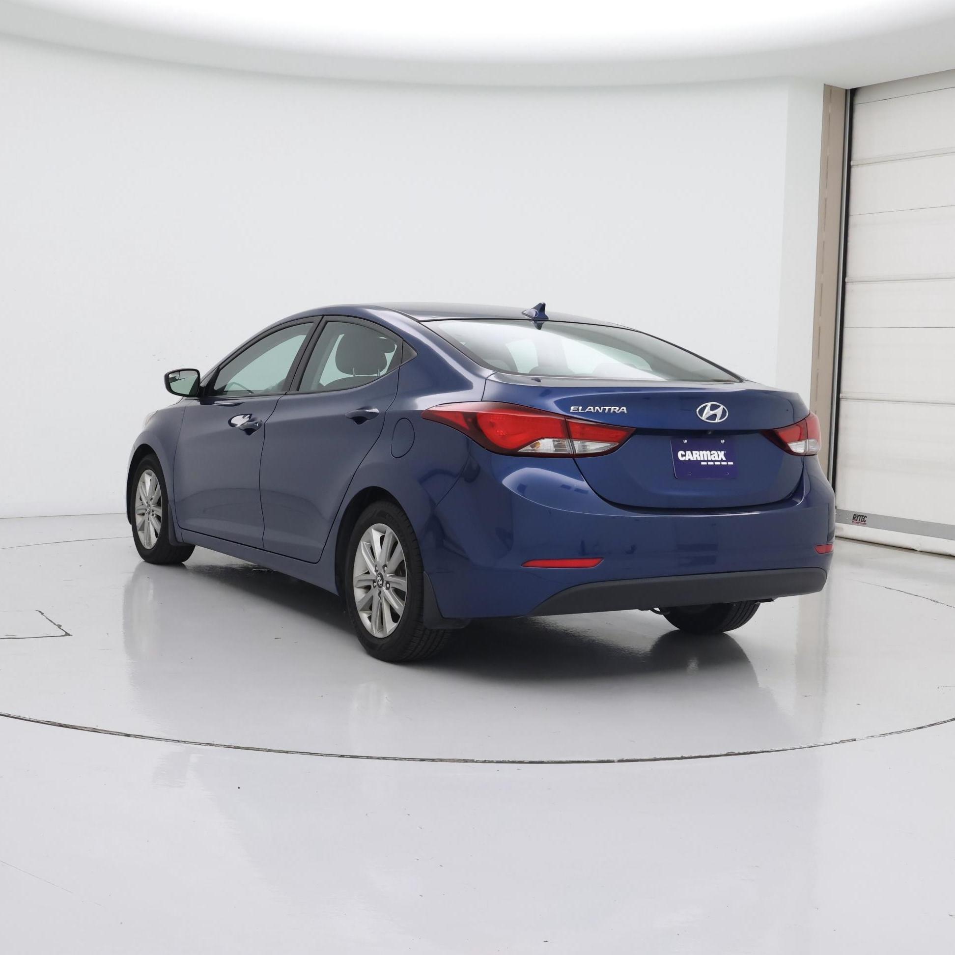 Thumbnail: 2015 Hyundai Elantra - 2