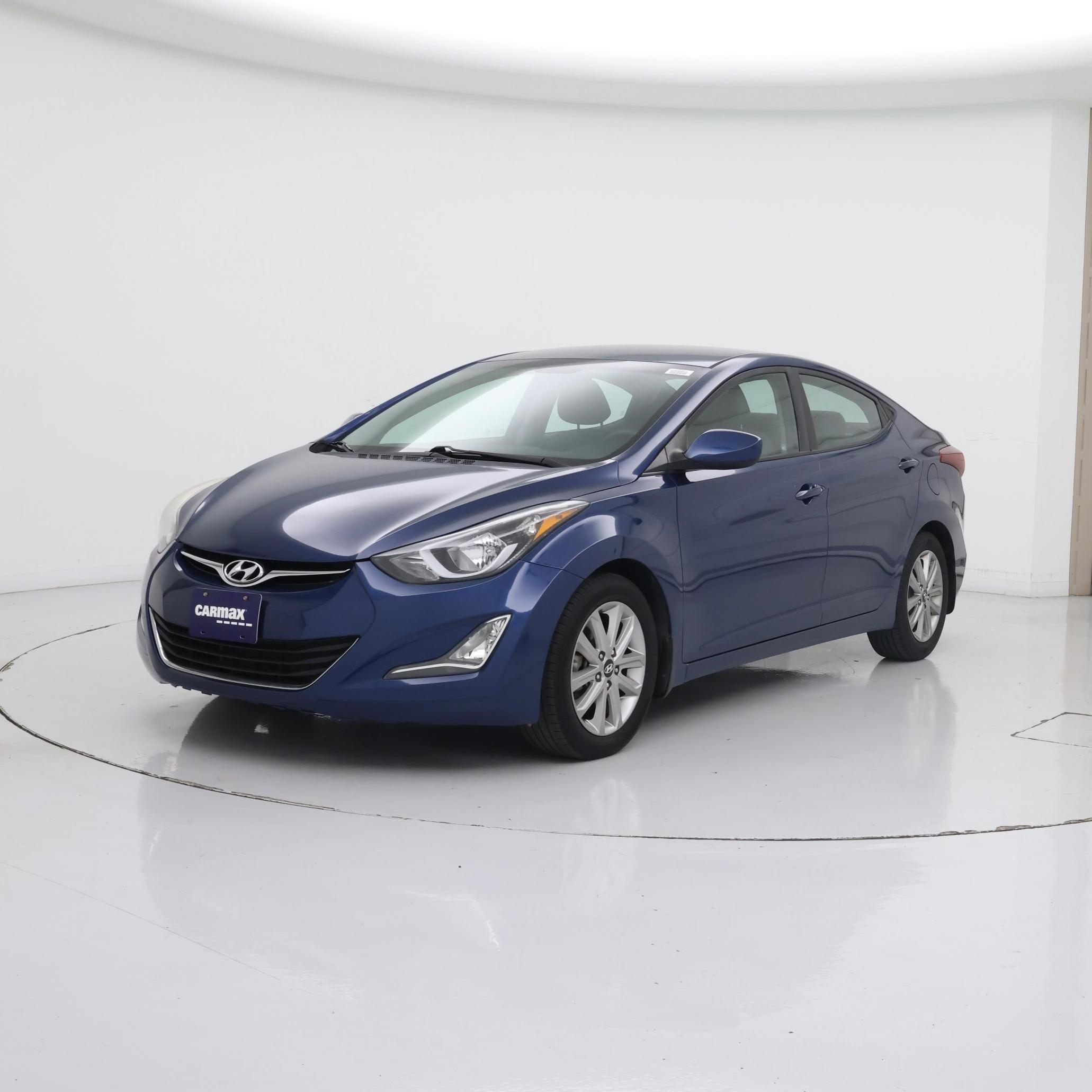 Thumbnail: 2015 Hyundai Elantra - 4