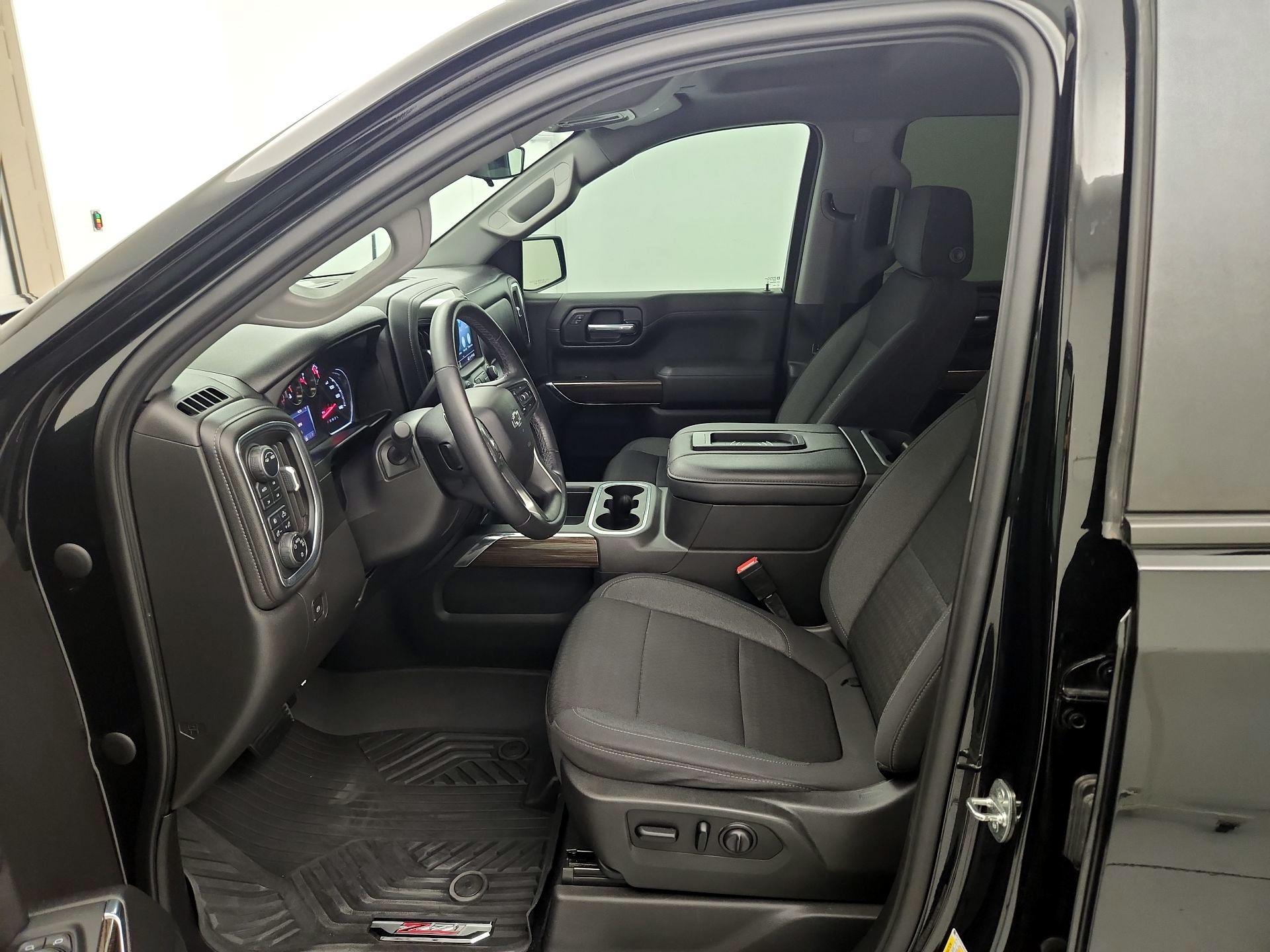Thumbnail: 2021 Chevrolet Silverado 1500 - 11