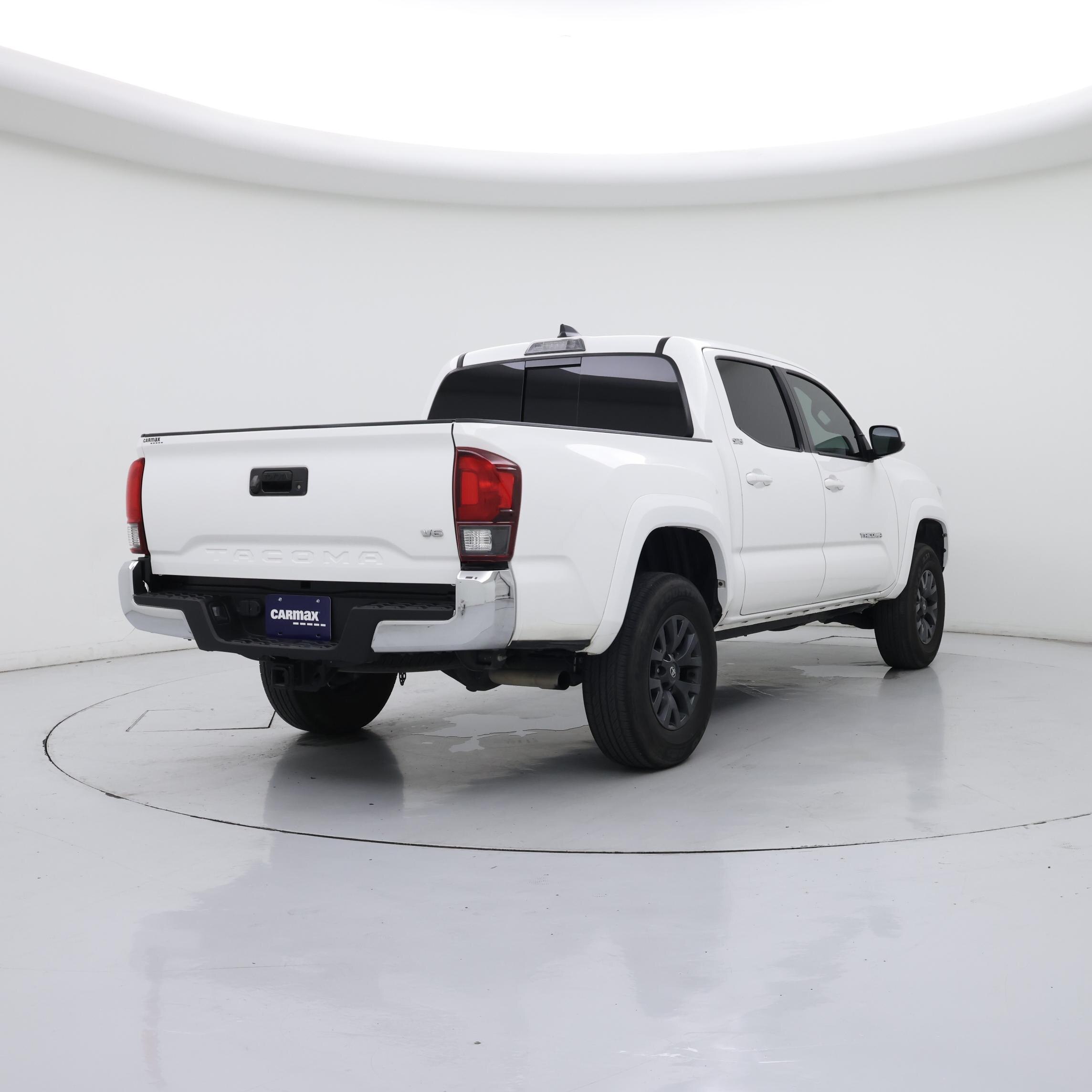 Thumbnail: 2023 Toyota Tacoma - 8