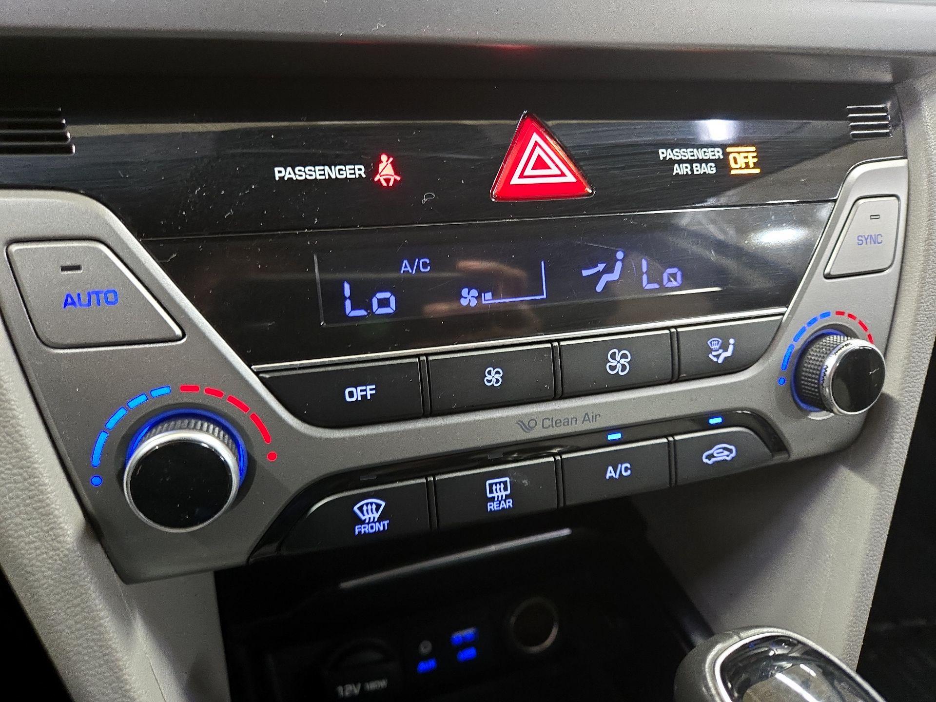 Thumbnail: 2017 Hyundai Elantra - 16