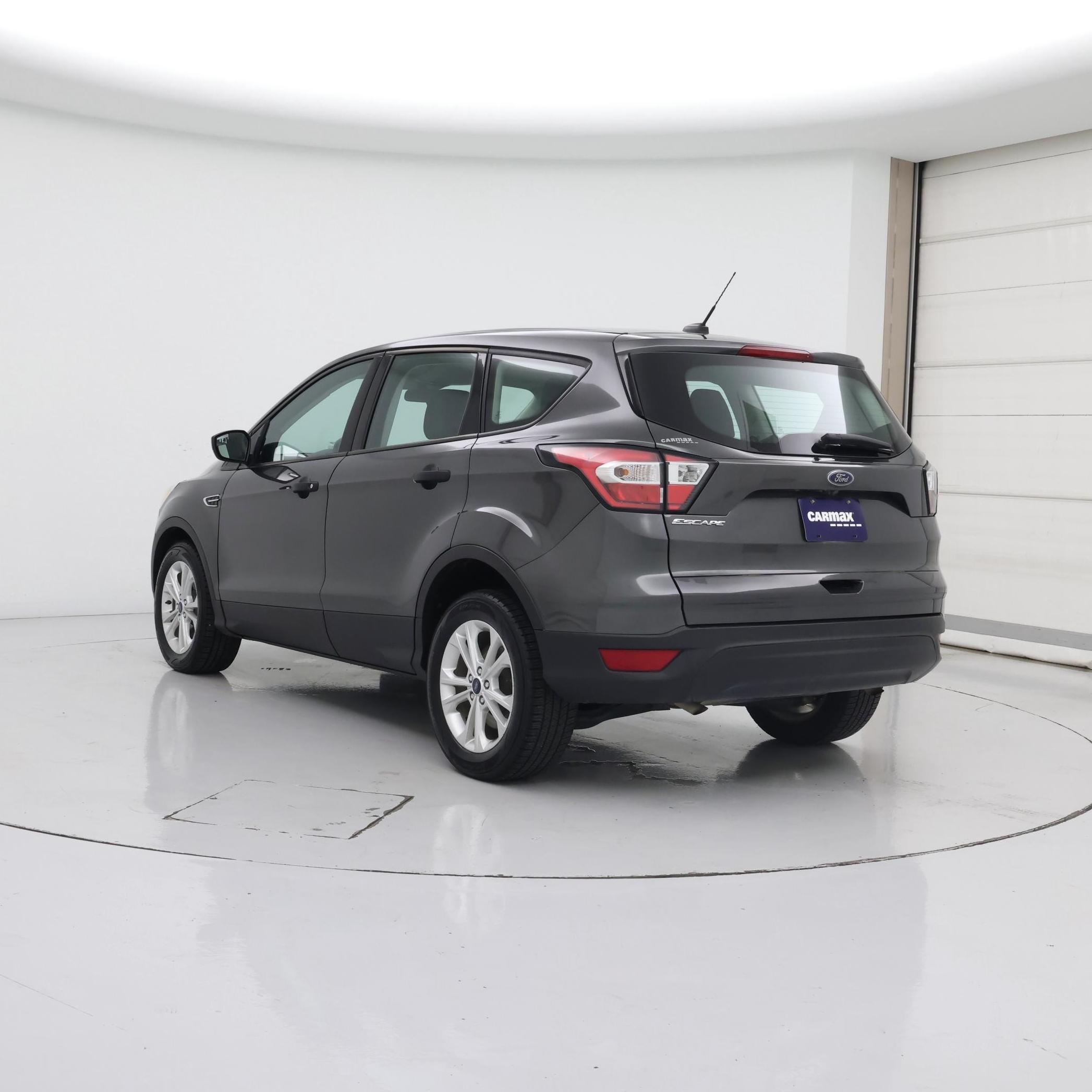 Thumbnail: 2017 Ford Escape - 2