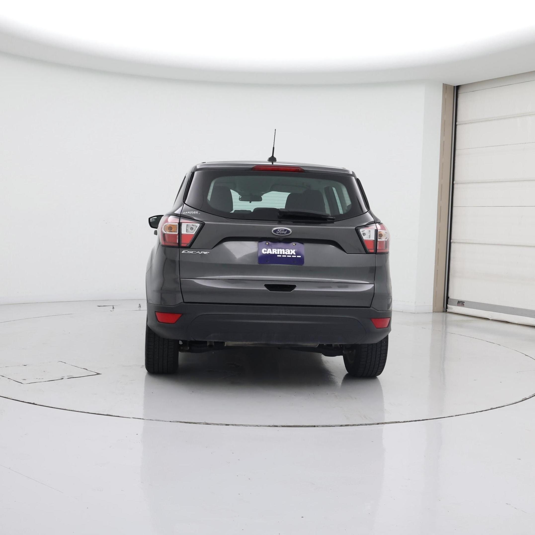 Thumbnail: 2017 Ford Escape - 6