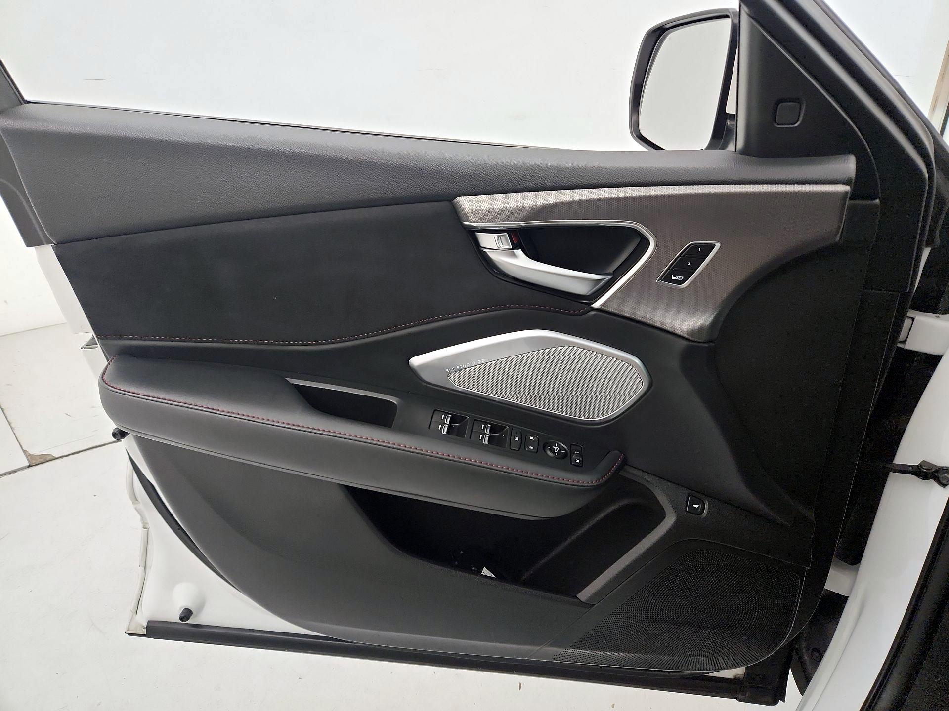 Thumbnail: 2022 Acura RDX - 12