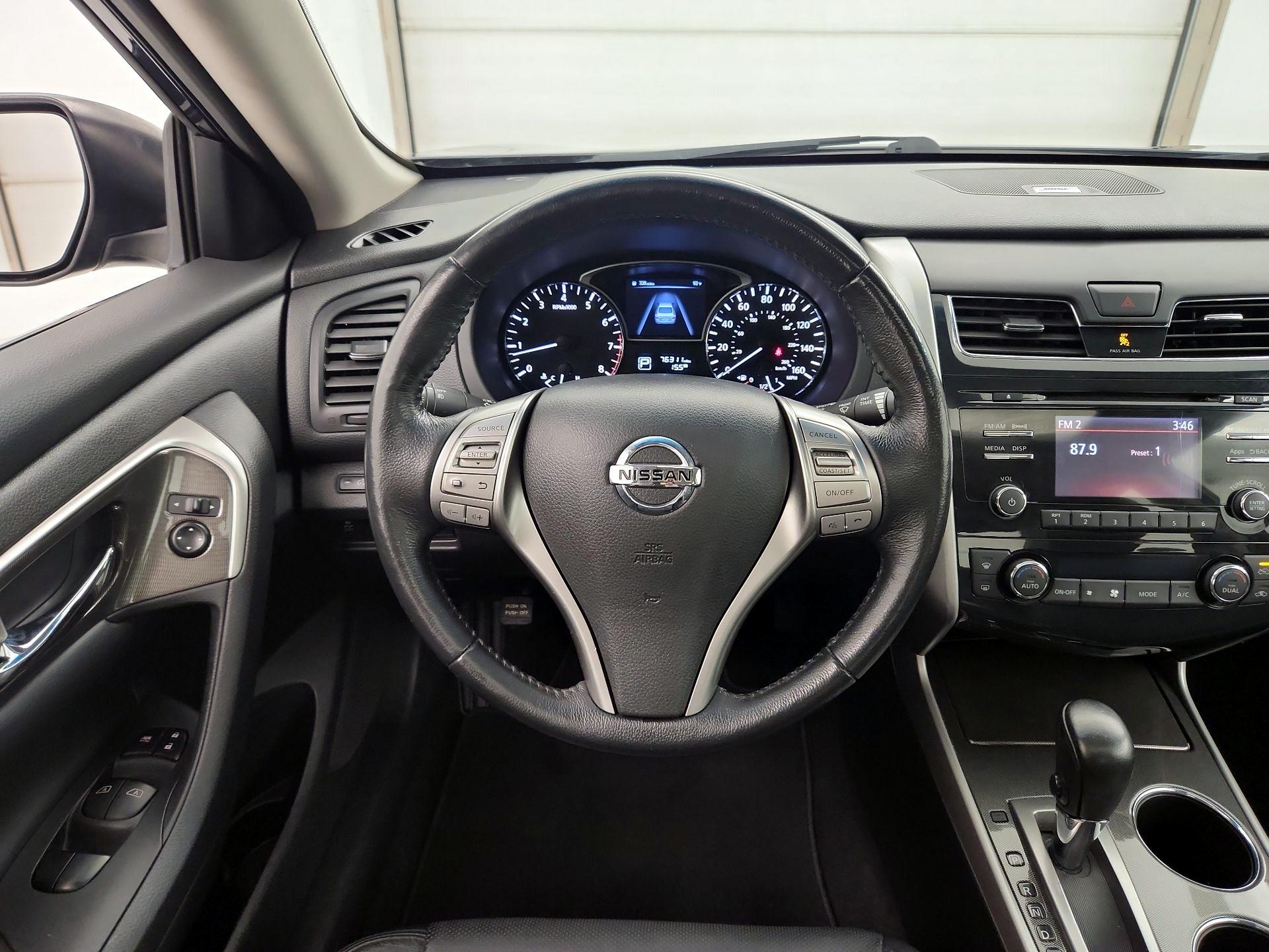 Thumbnail: 2014 Nissan Altima - 10