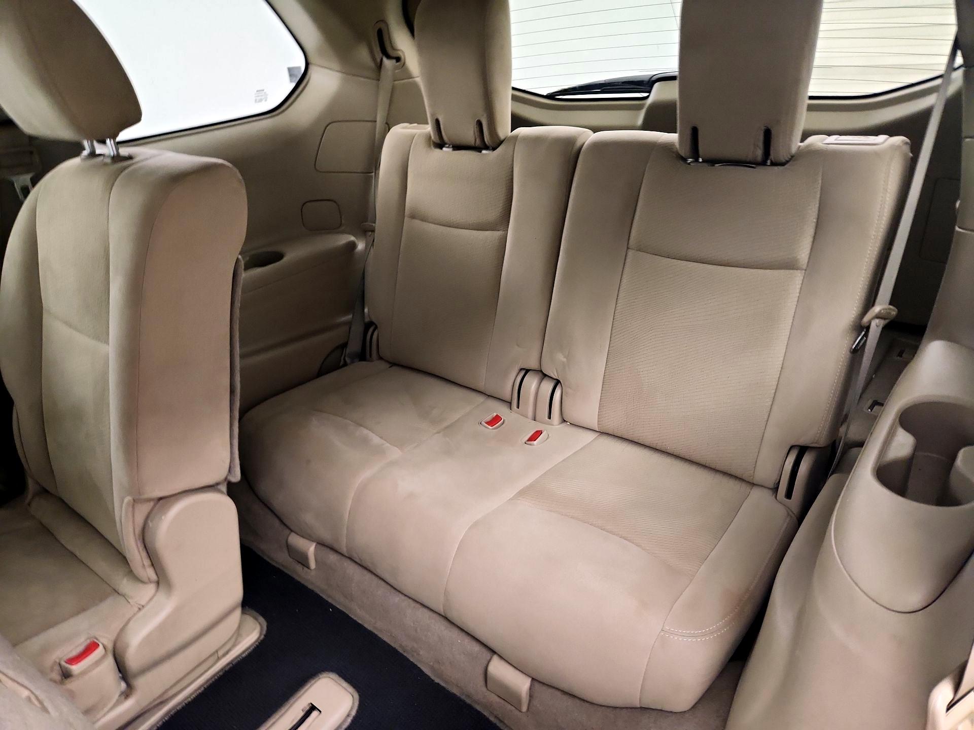 Thumbnail: 2015 Nissan Pathfinder - 20