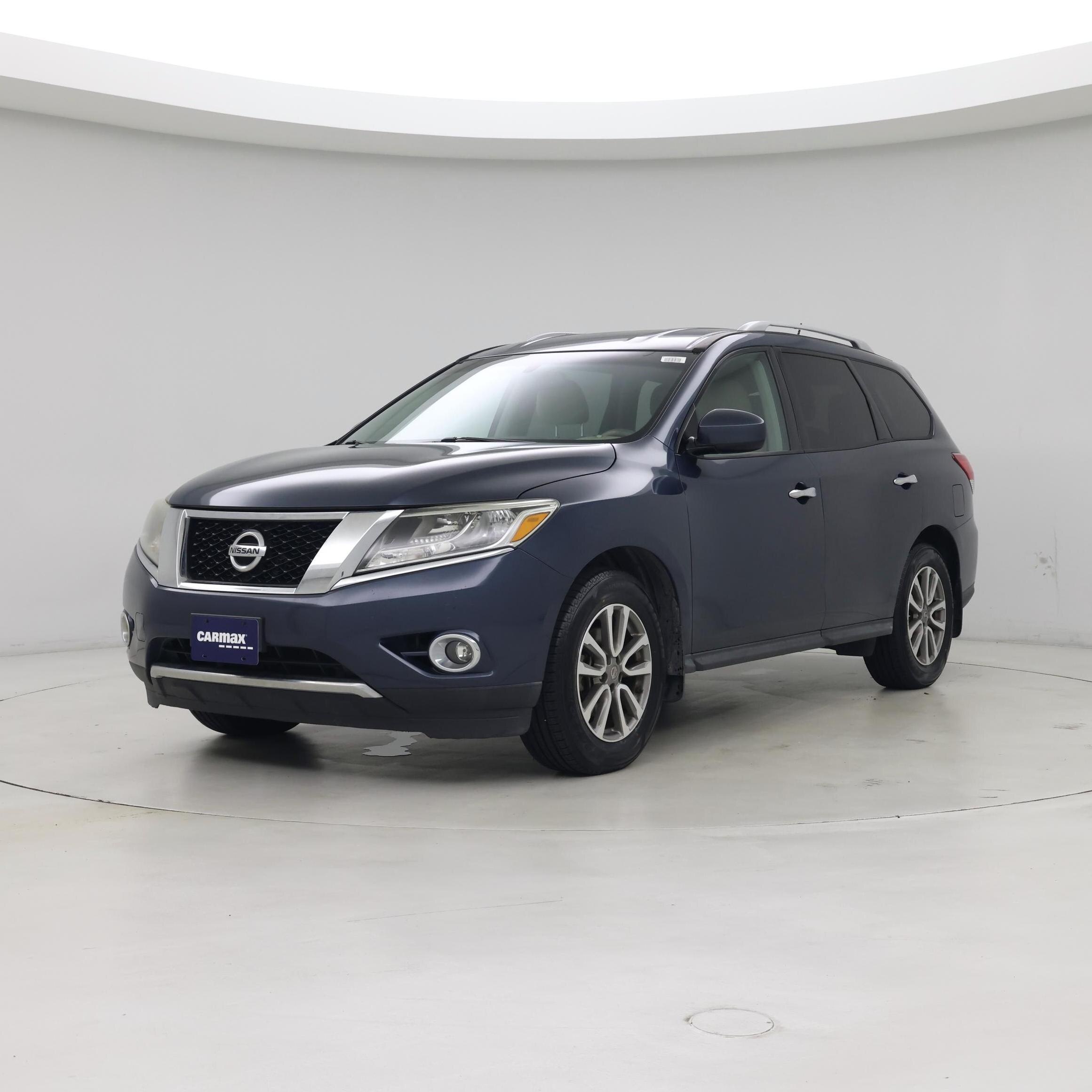 Thumbnail: 2015 Nissan Pathfinder - 4