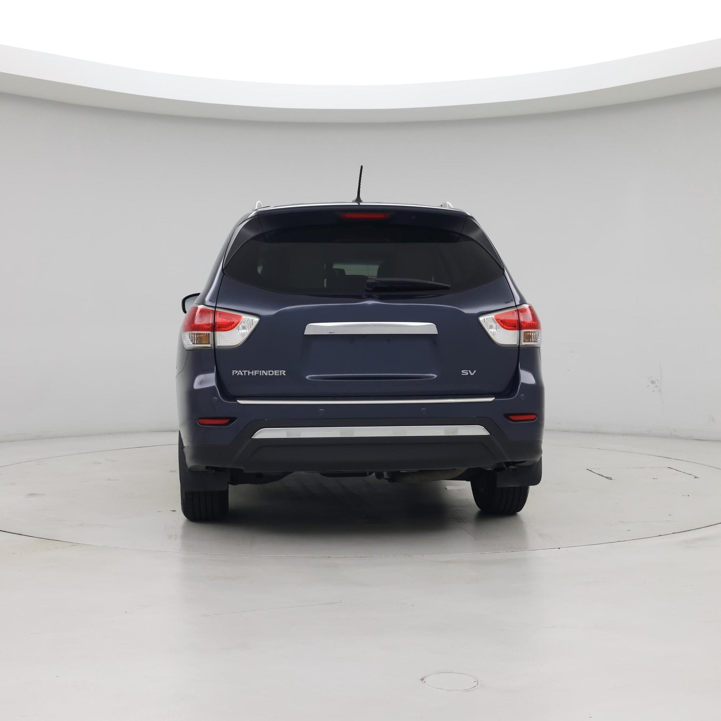 Thumbnail: 2015 Nissan Pathfinder - 6