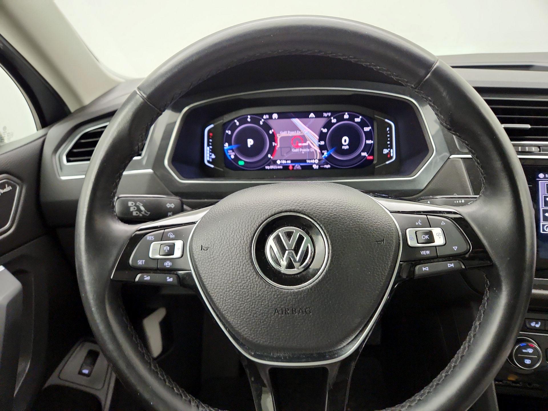 Thumbnail: 2019 Volkswagen Tiguan - 10