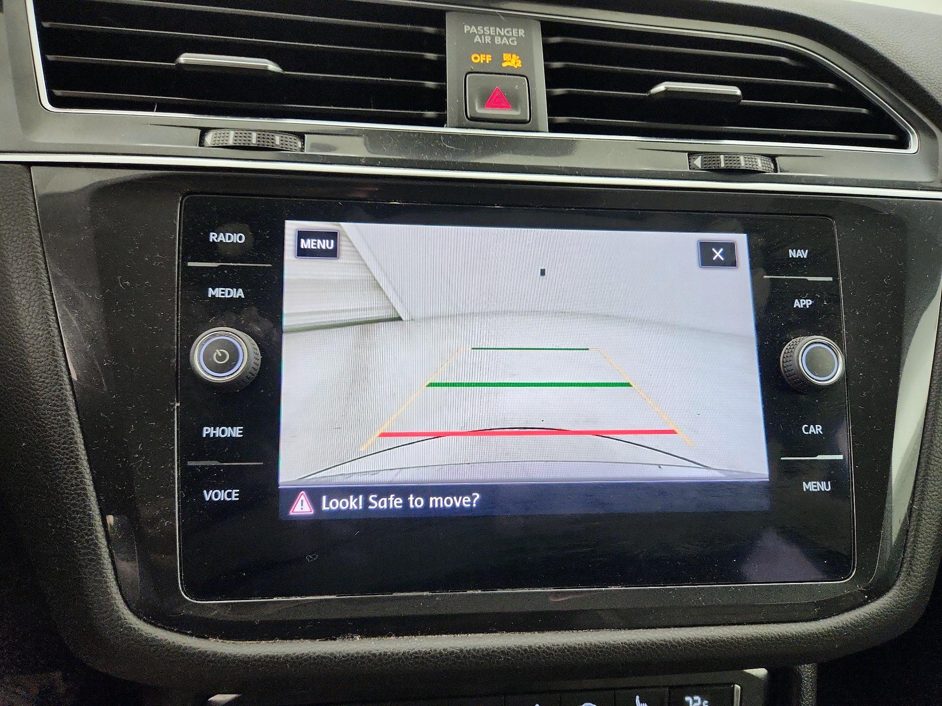 Thumbnail: 2019 Volkswagen Tiguan - 15
