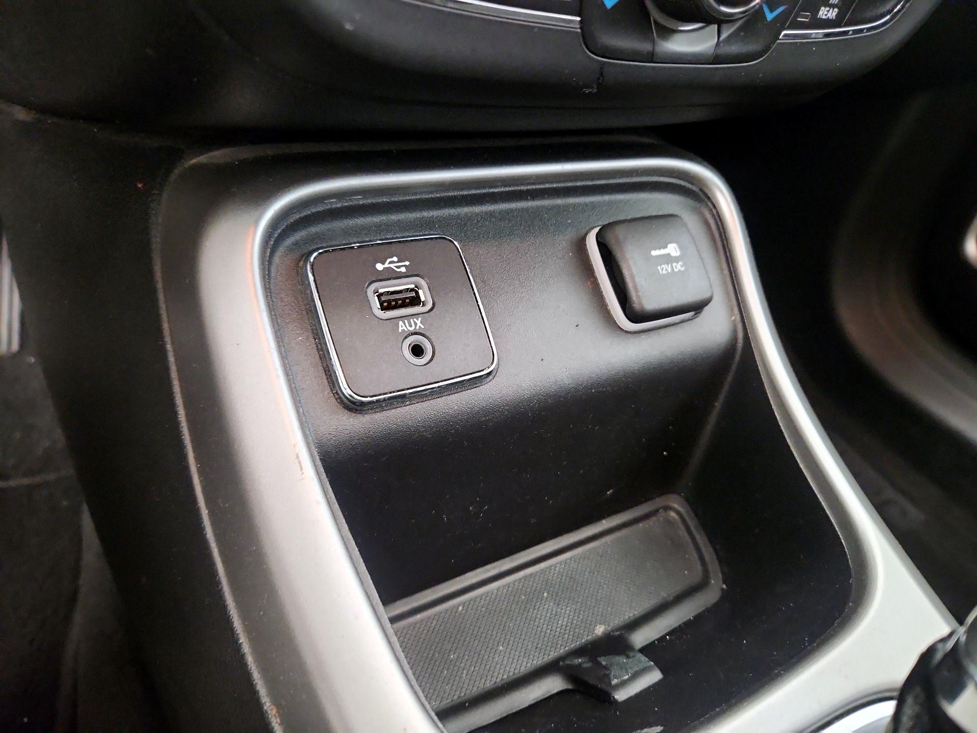 Thumbnail: 2018 Jeep Compass - 18
