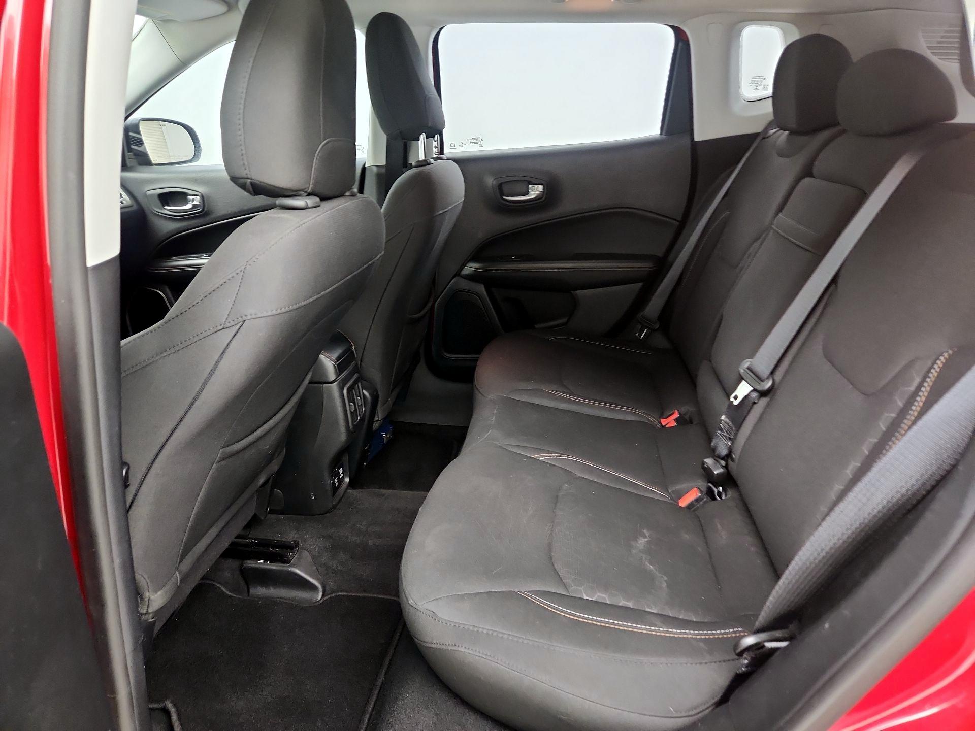 Thumbnail: 2018 Jeep Compass - 19