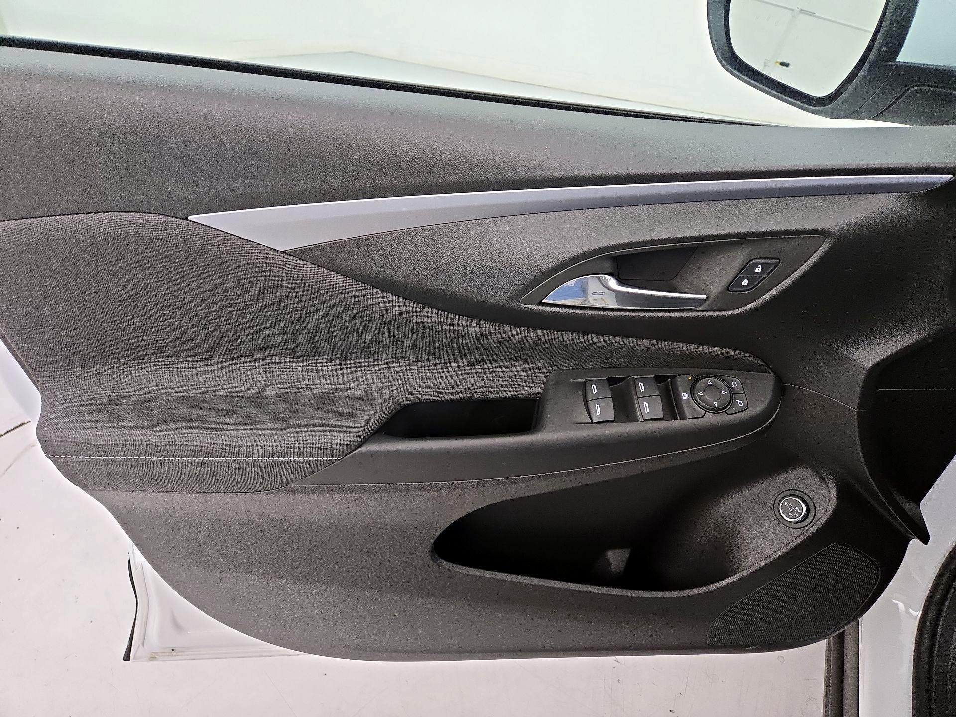 Thumbnail: 2025 Buick Envista - 12