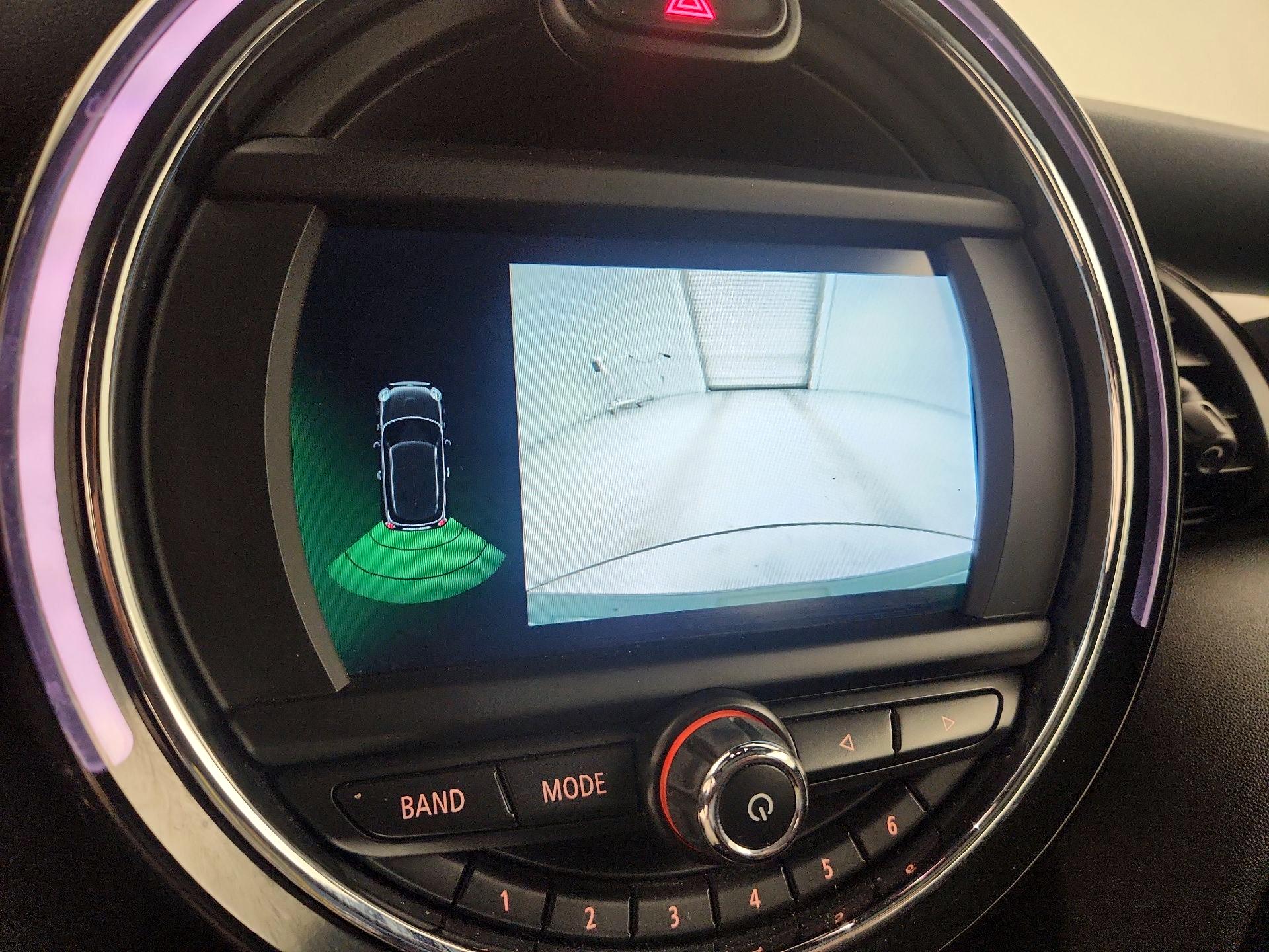 Thumbnail: 2019 MINI Cooper Hardtop - 14