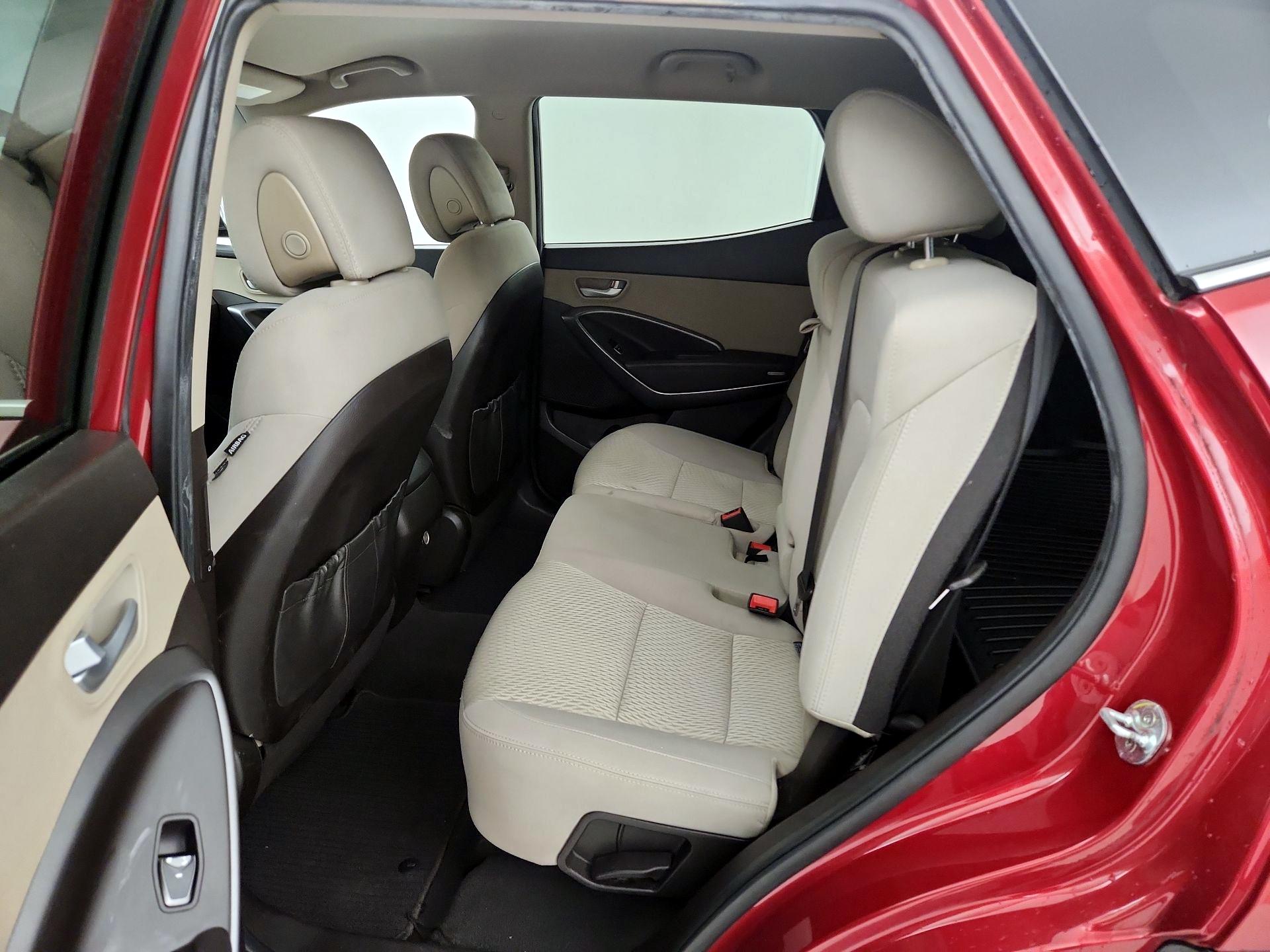 Thumbnail: 2017 Hyundai Santa Fe - 19