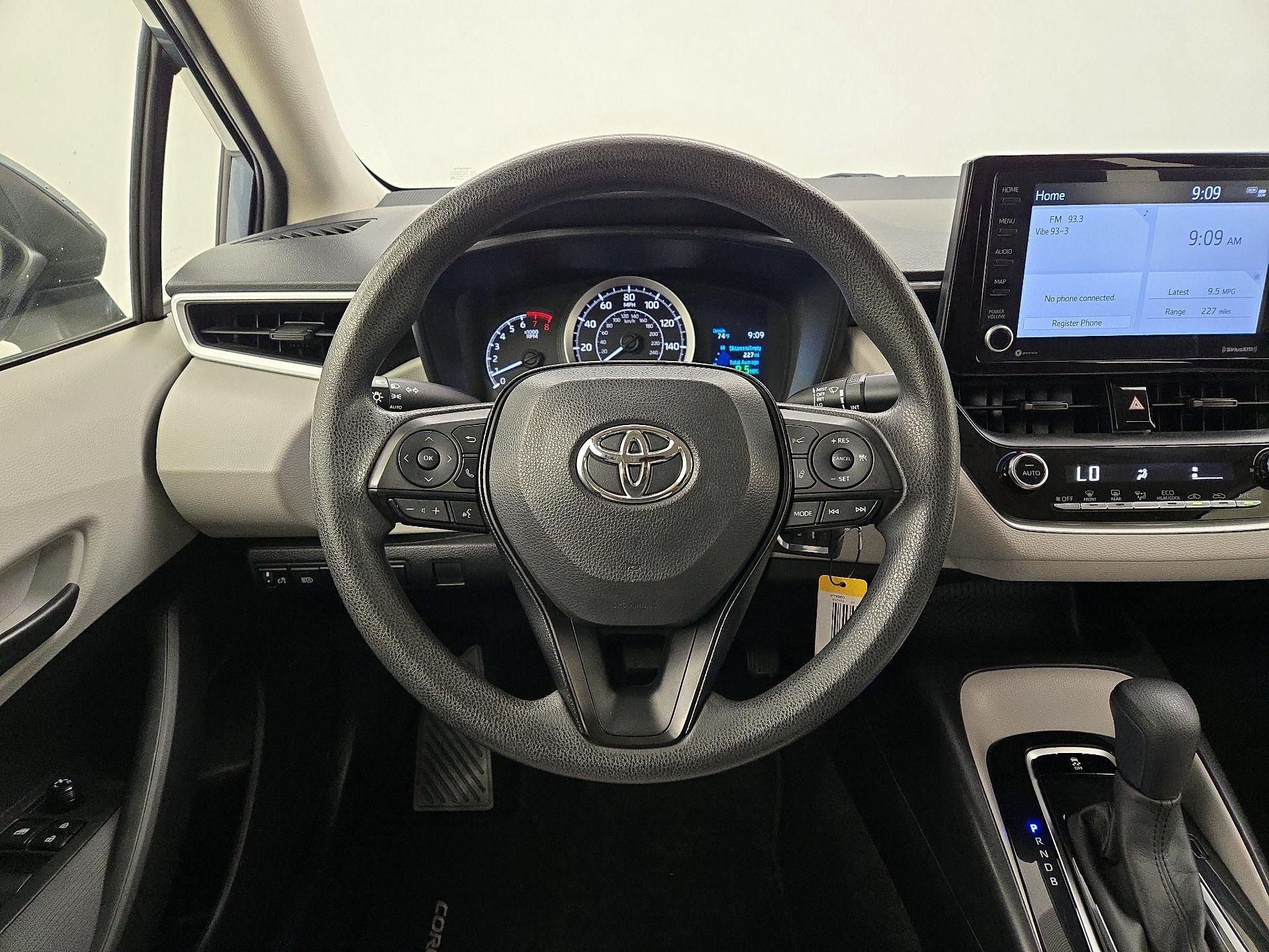 Thumbnail: 2022 Toyota Corolla - 10