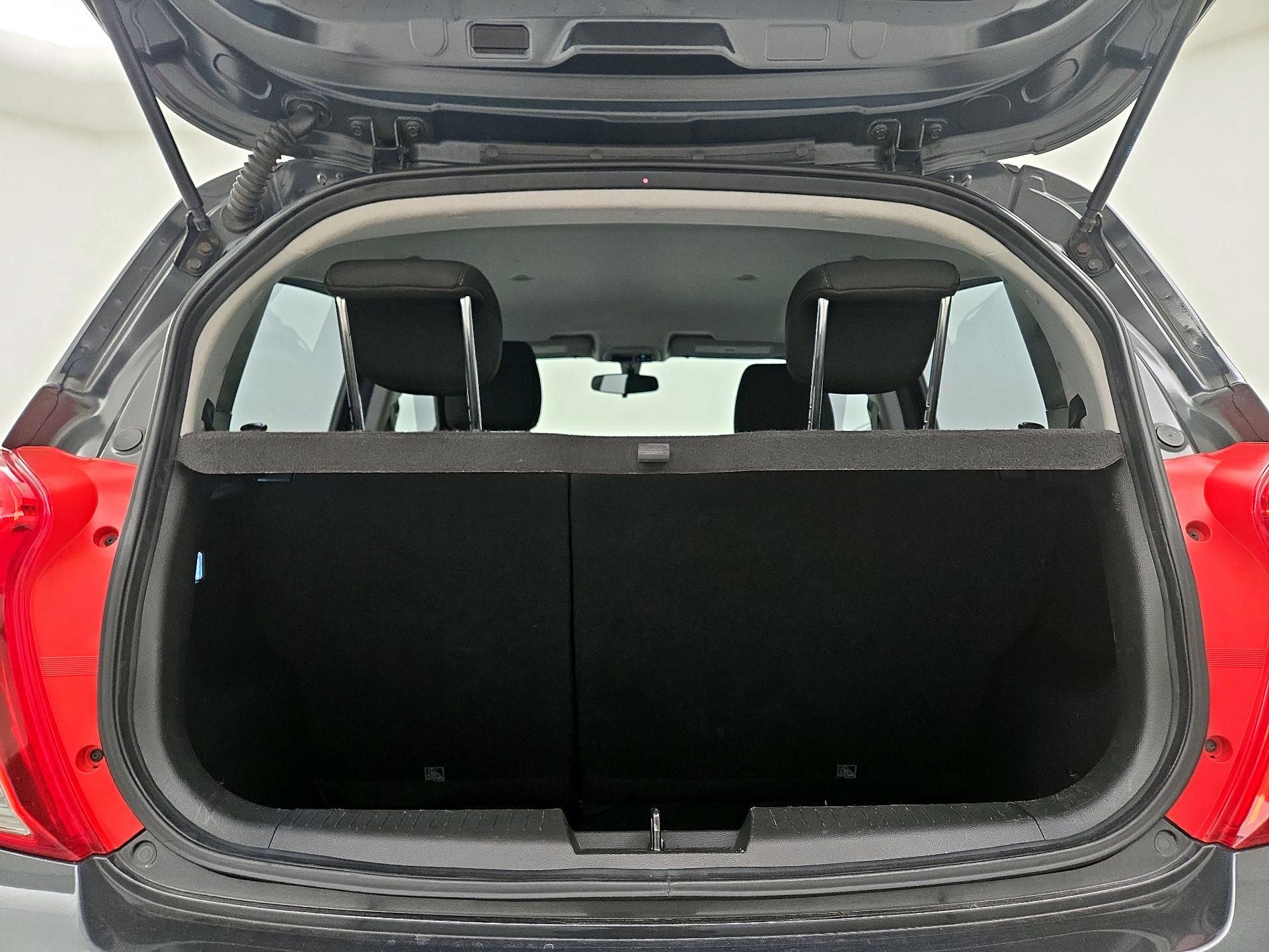 Thumbnail: 2020 Chevrolet Spark - 20