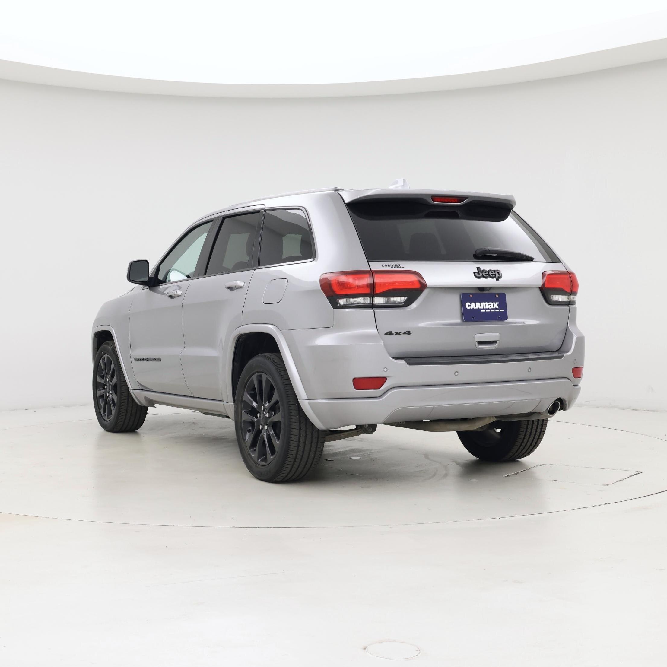 Thumbnail: 2019 Jeep Grand Cherokee - 2