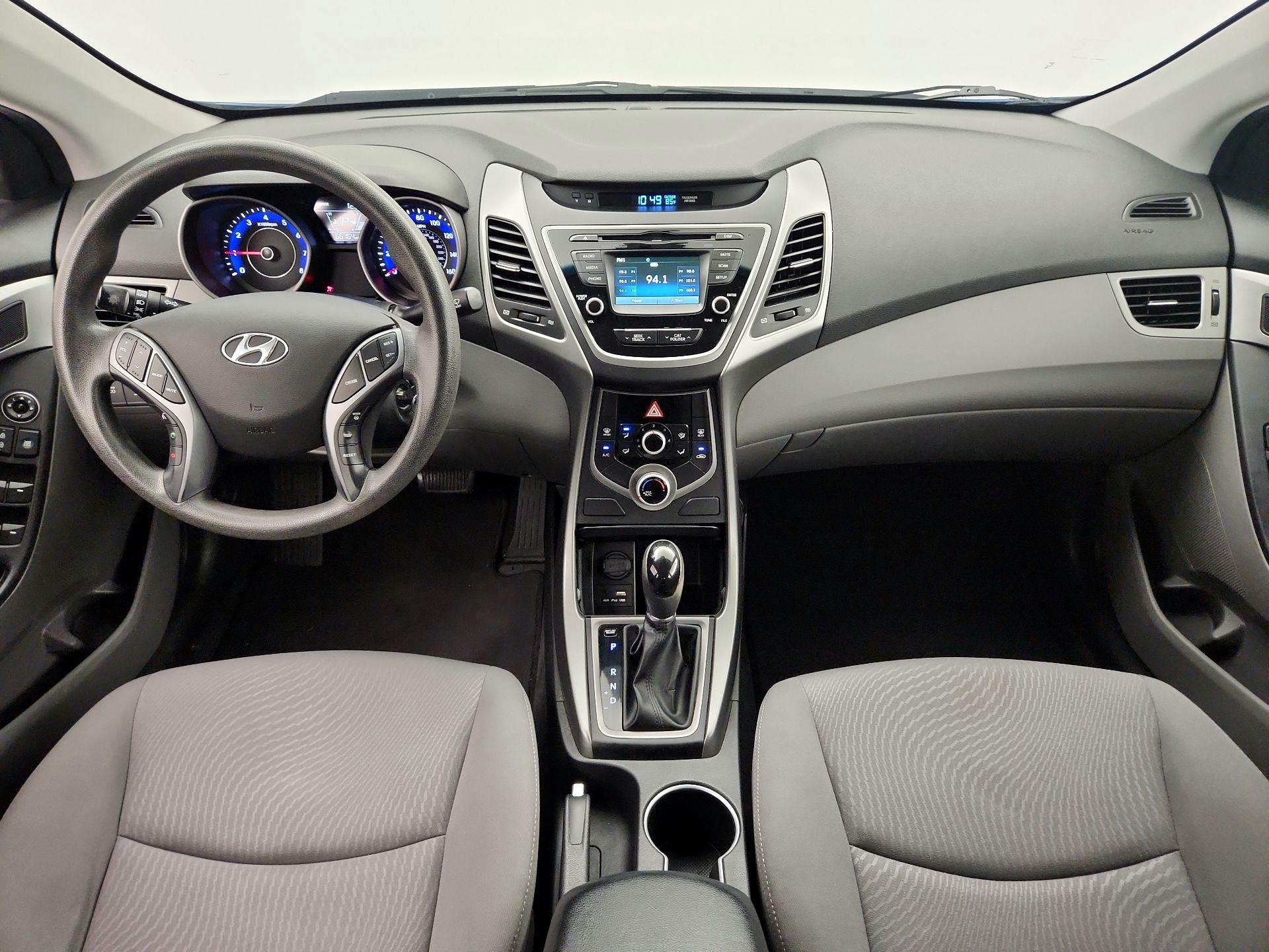 Thumbnail: 2015 Hyundai Elantra - 9
