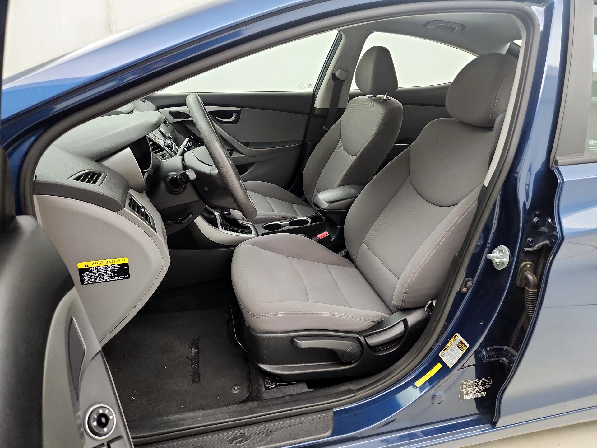Thumbnail: 2015 Hyundai Elantra - 11