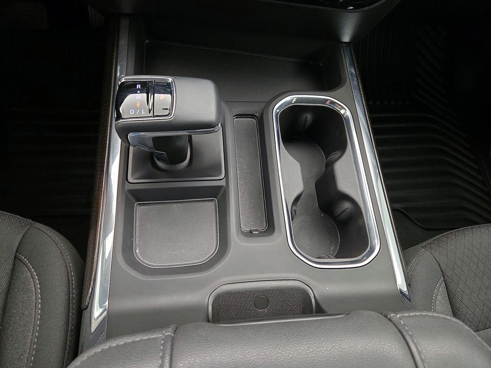 Thumbnail: 2025 Chevrolet Silverado 1500 - 18